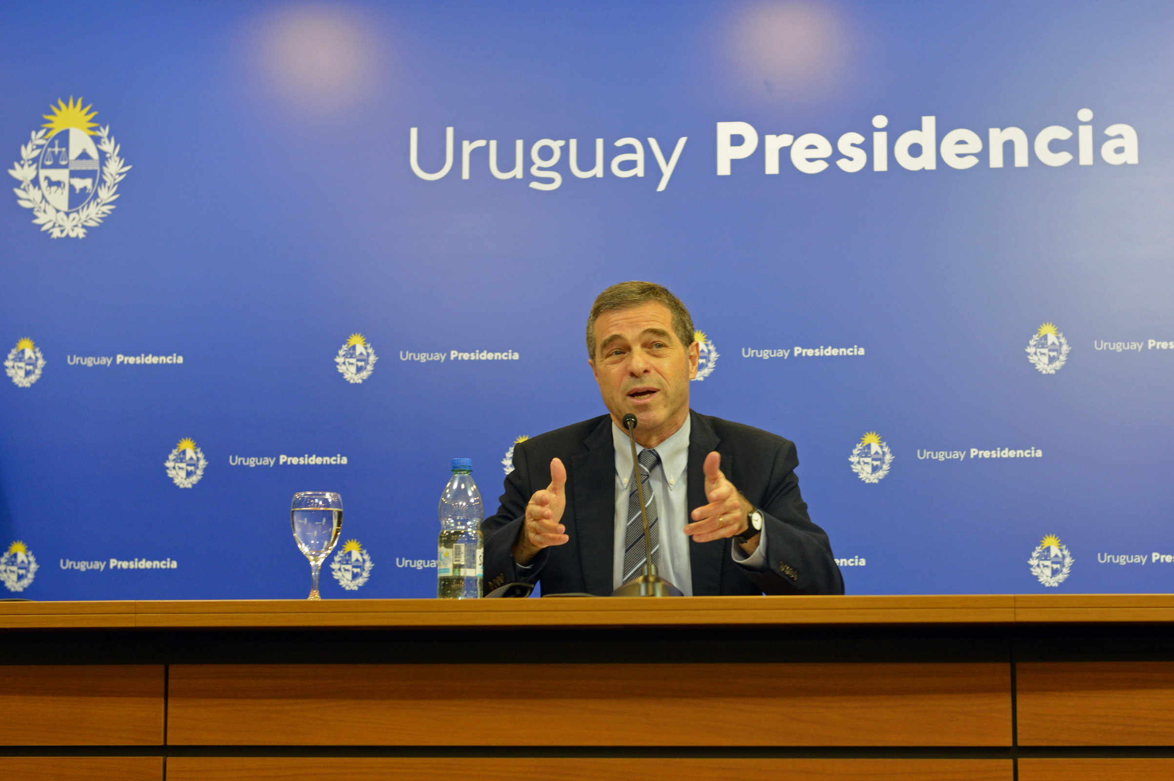 Canciller Ernesto Talvi en conferencia de prensa