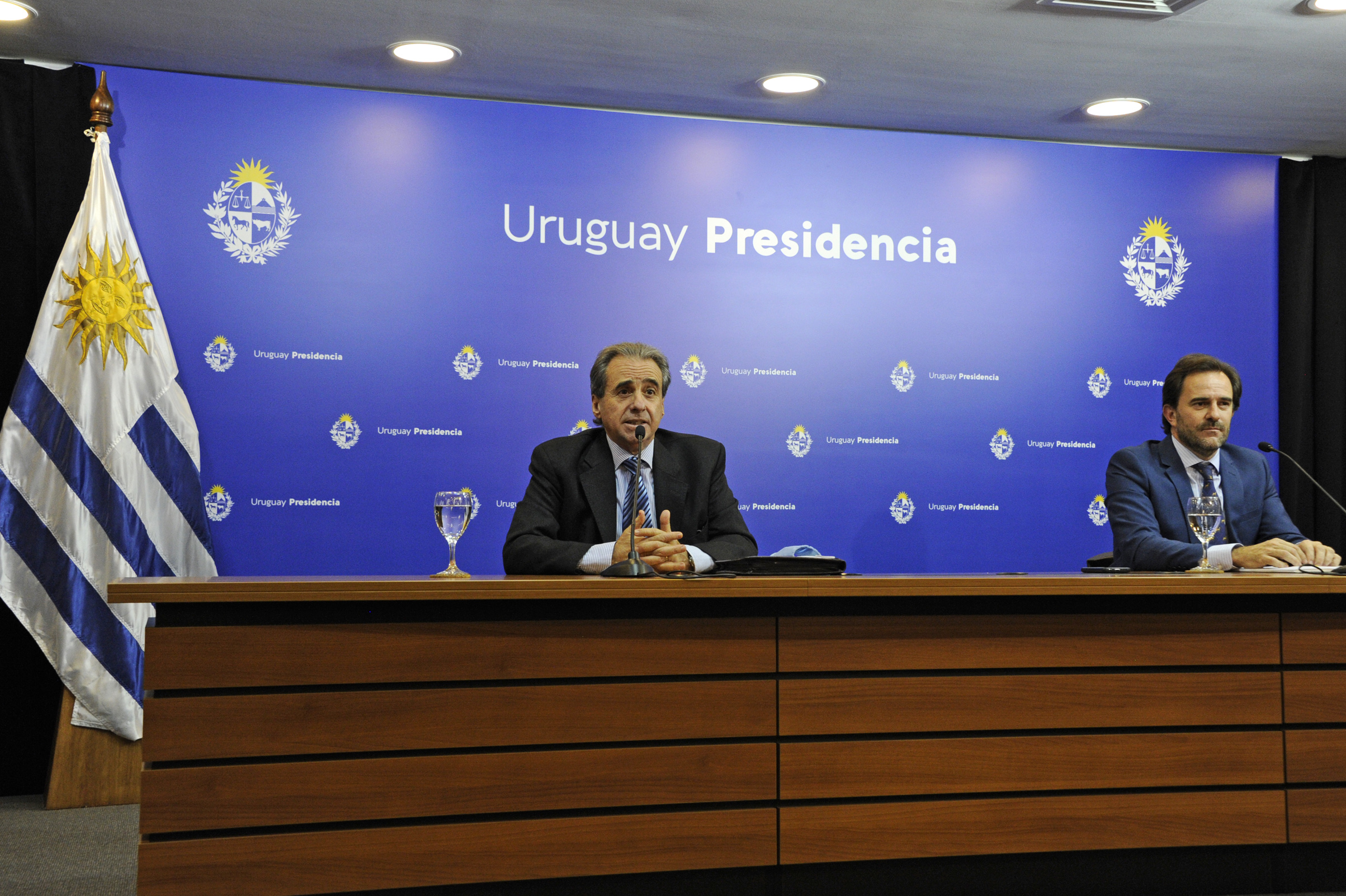 Ministro de Turismo, Germán Cardoso, encabezó conferencia de prensa junto al subsecretario de la cartera, Remo Monzeglio