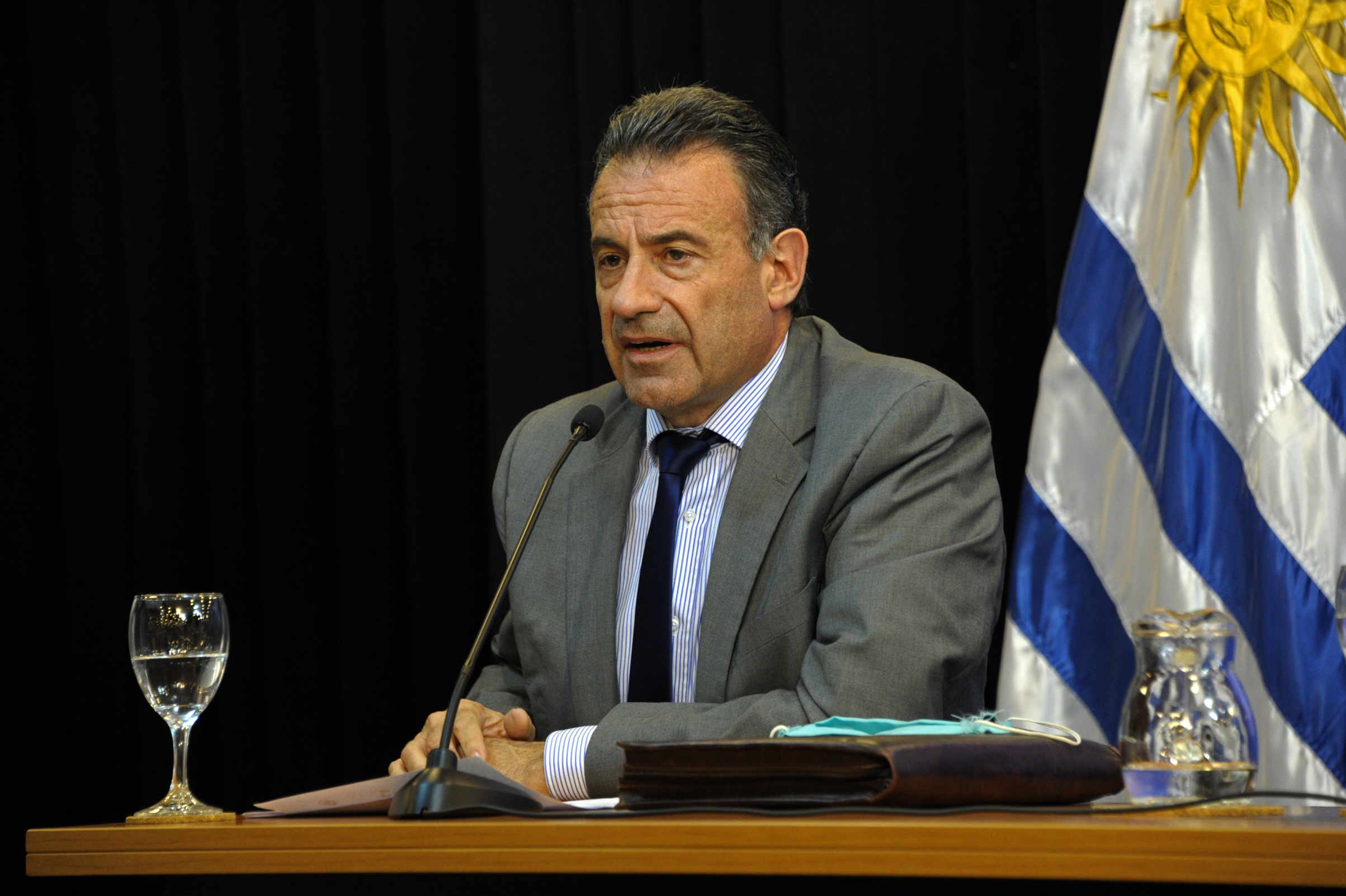 Ministro de Salud Pública, Daniel Salinas