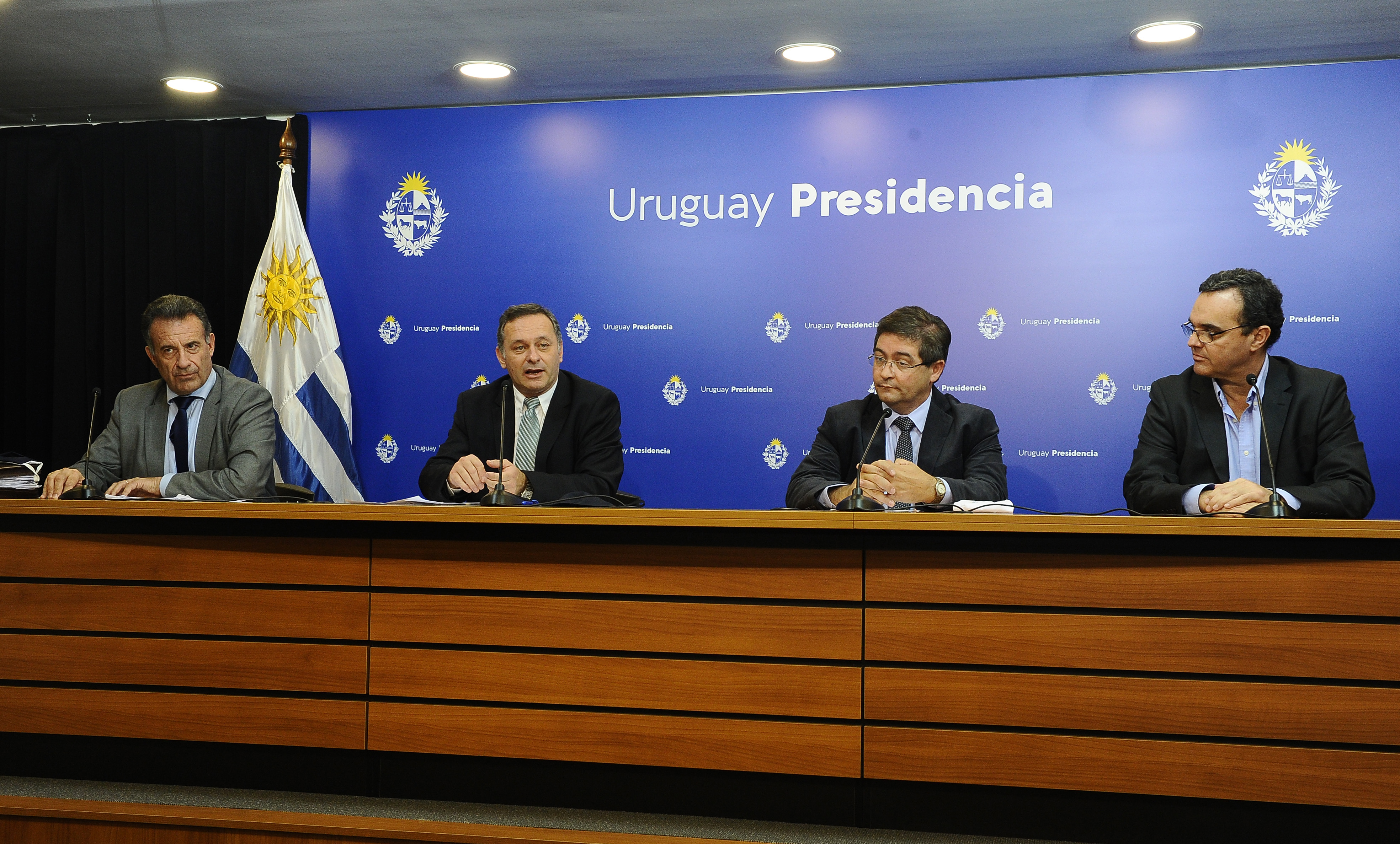 Daniel Salinas, Álvaro Delgado, Leonardo Cipriani y Pablo Bartol, en conferencia de prensa