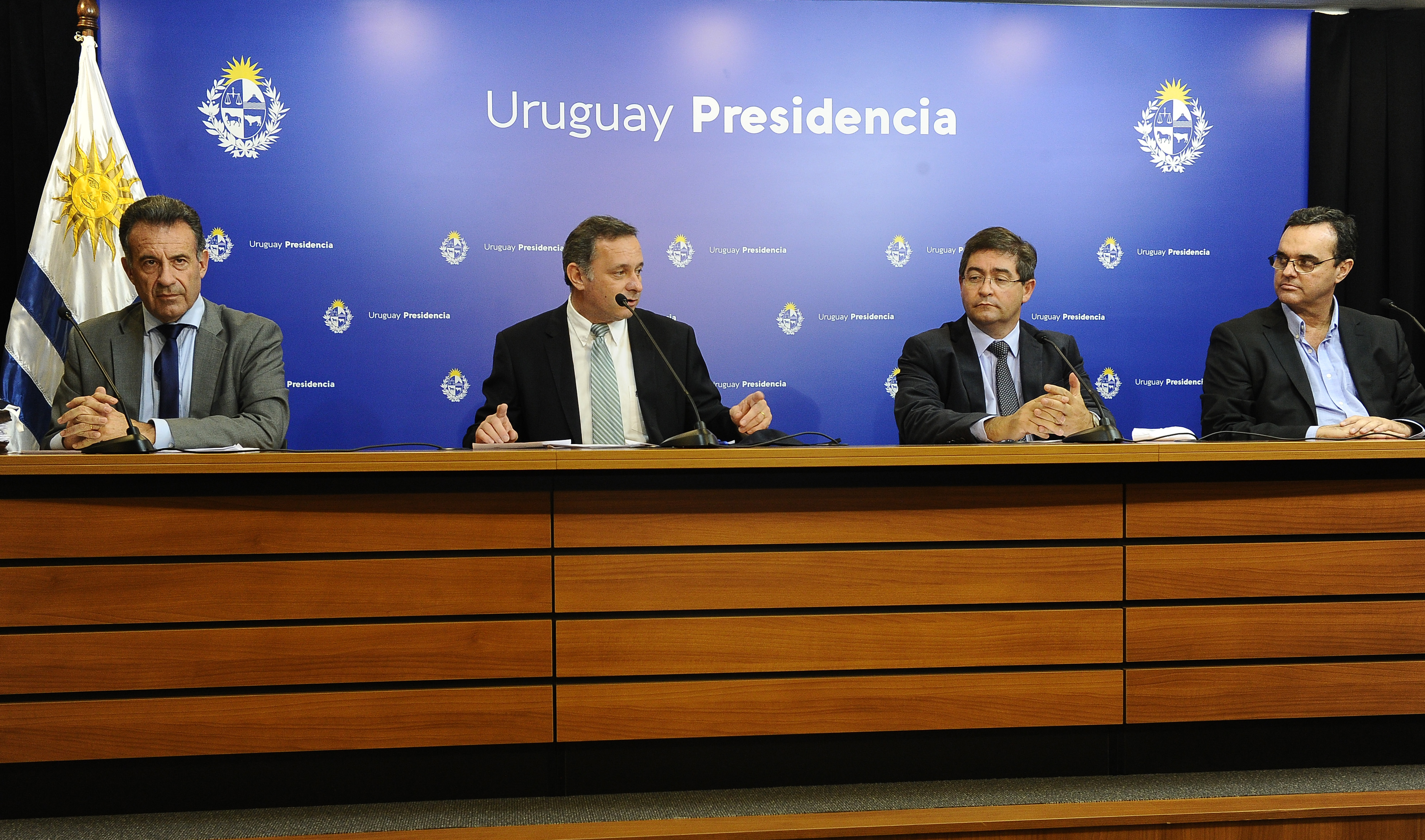 Daniel Salinas, Álvaro Delgado, Leonardo Cipriani y Pablo Bartol, en conferencia de prensa