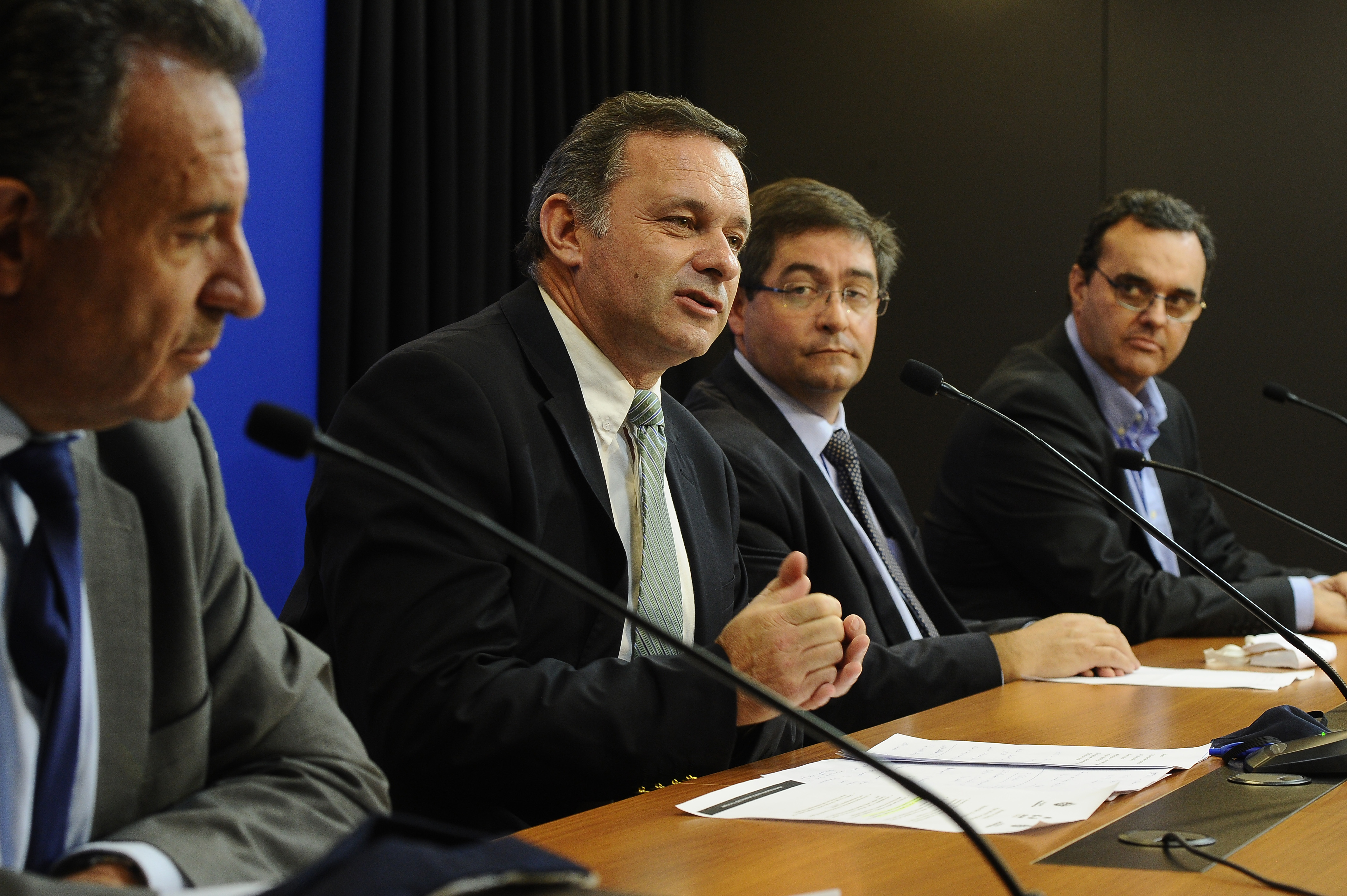 Daniel Salinas, Álvaro Delgado, Leonardo Cipriani y Pablo Bartol, en conferencia de prensa