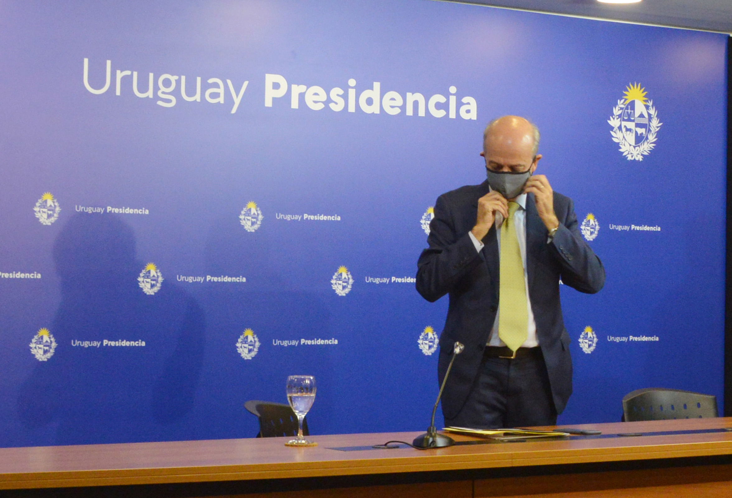 Ministro de Defensa, Javier García, en conferencia de prensa