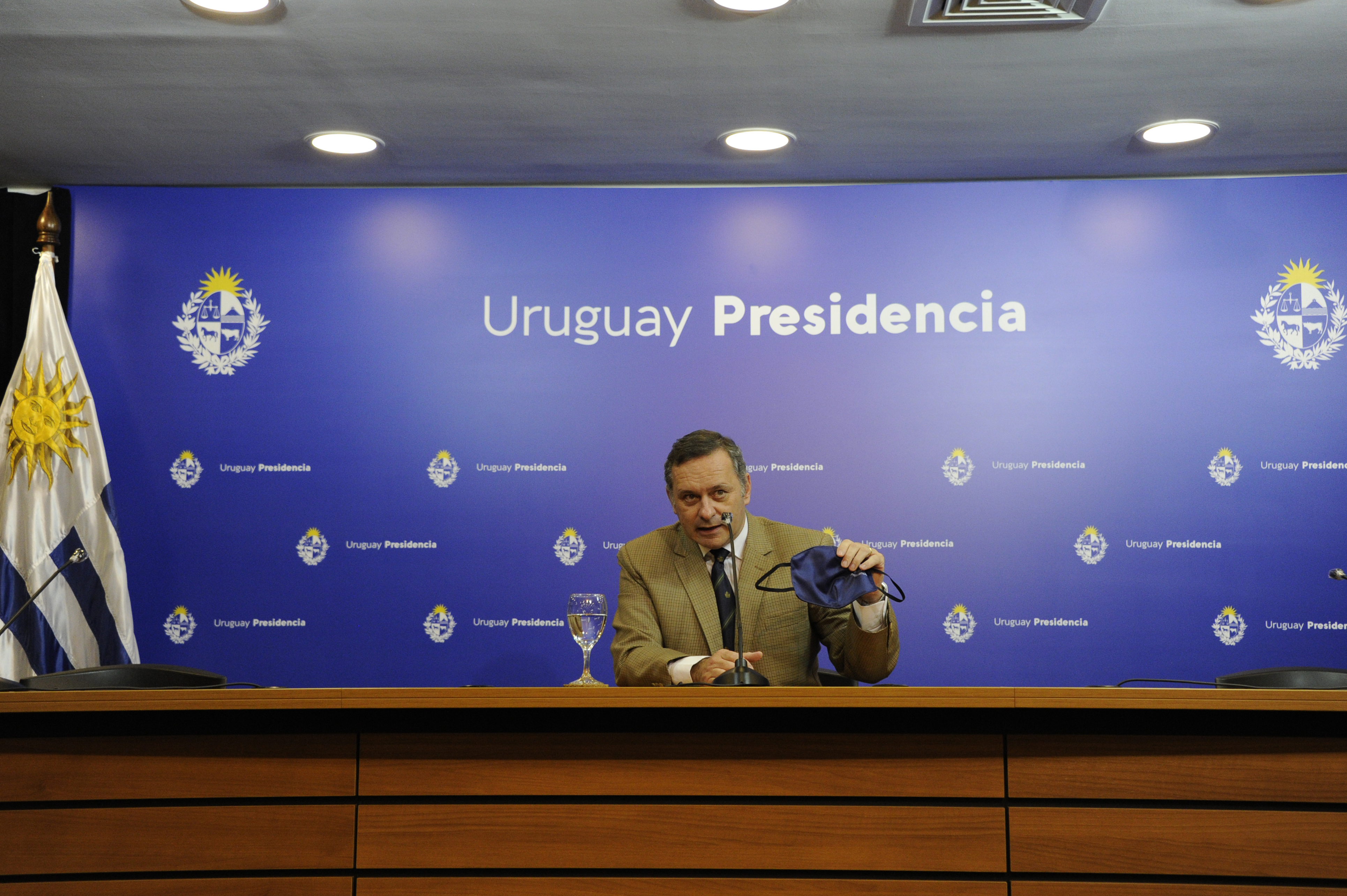 Secretario de la Presidencia, Álvaro Delgado, en conferencia de prensa en la Torre Ejecutiva