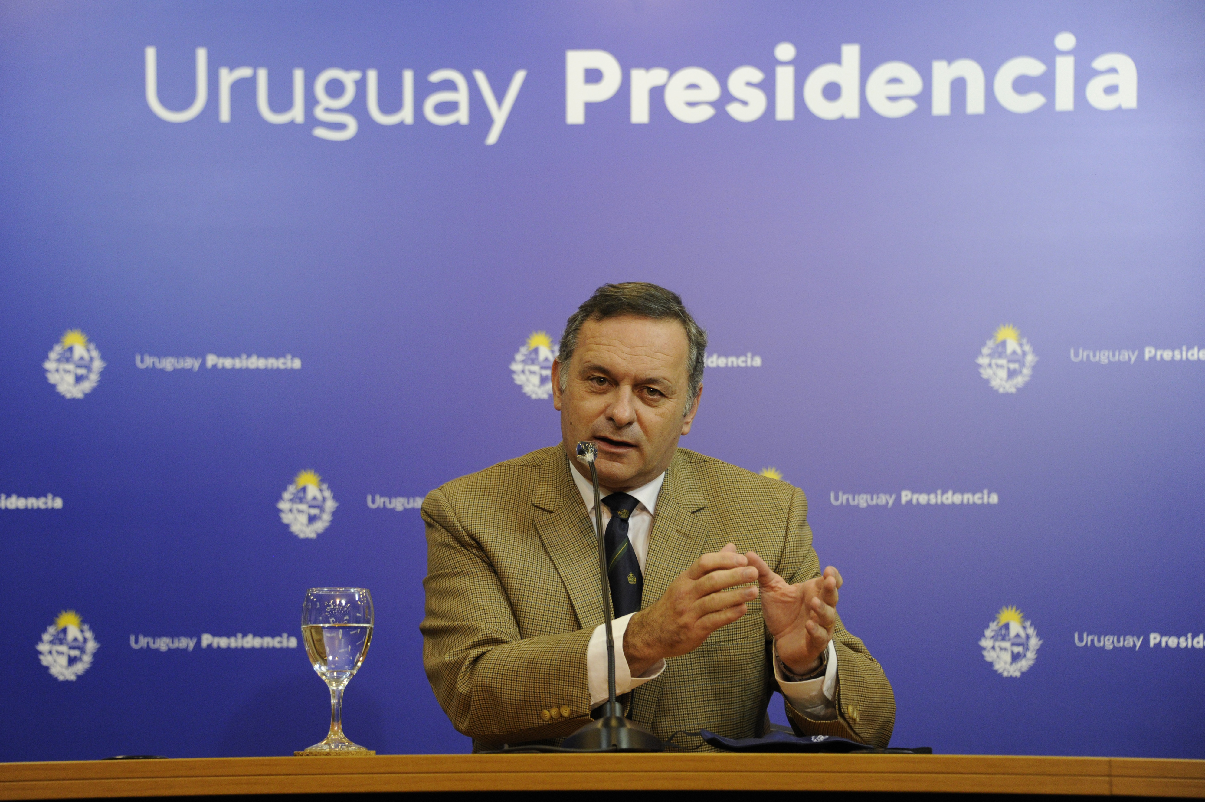 Secretario de la Presidencia, Álvaro Delgado, en conferencia de prensa en la Torre Ejecutiva