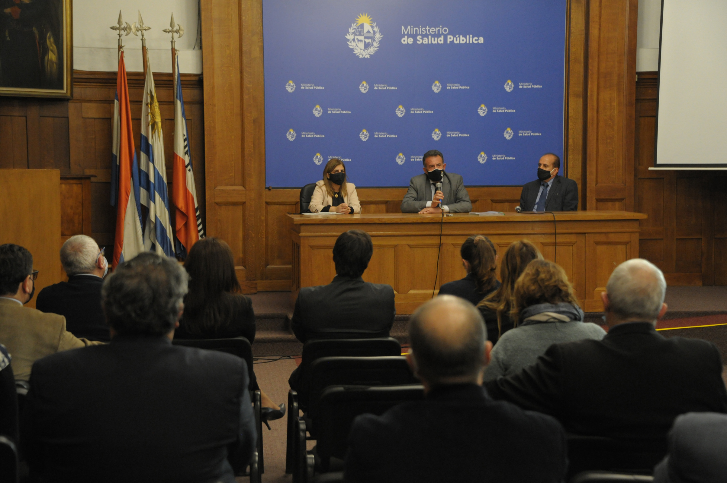 Acto de firma de acuerdo entre Fepremi y ASSE