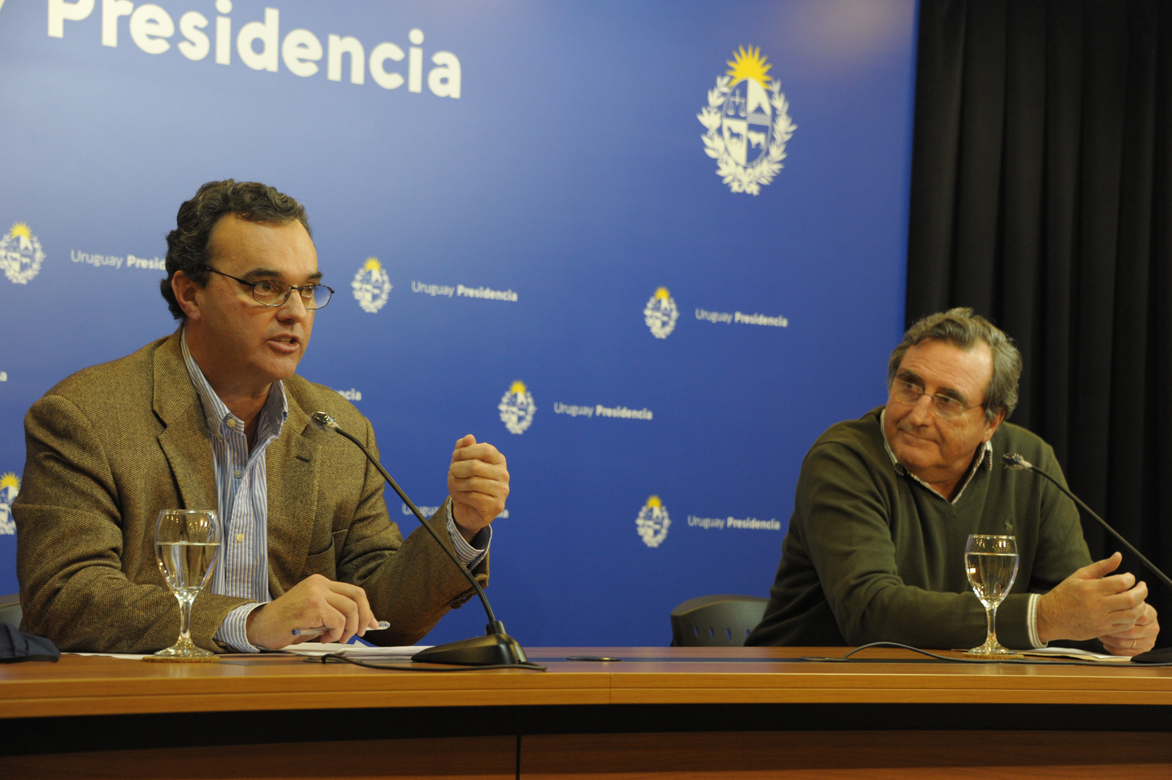 Ministro de Desarrollo Social, Pablo Bartol, y subsecretario de la cartera, Armando Castaingdebat