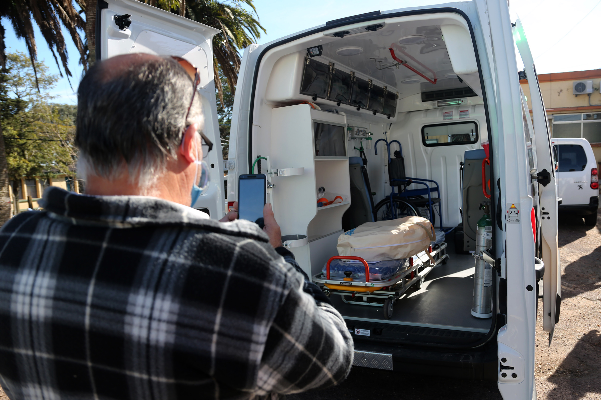 Autoridades de ASSE realizaron entrega de ambulancias especializadas destinadas a centros auxiliares de Castillos y Chuy