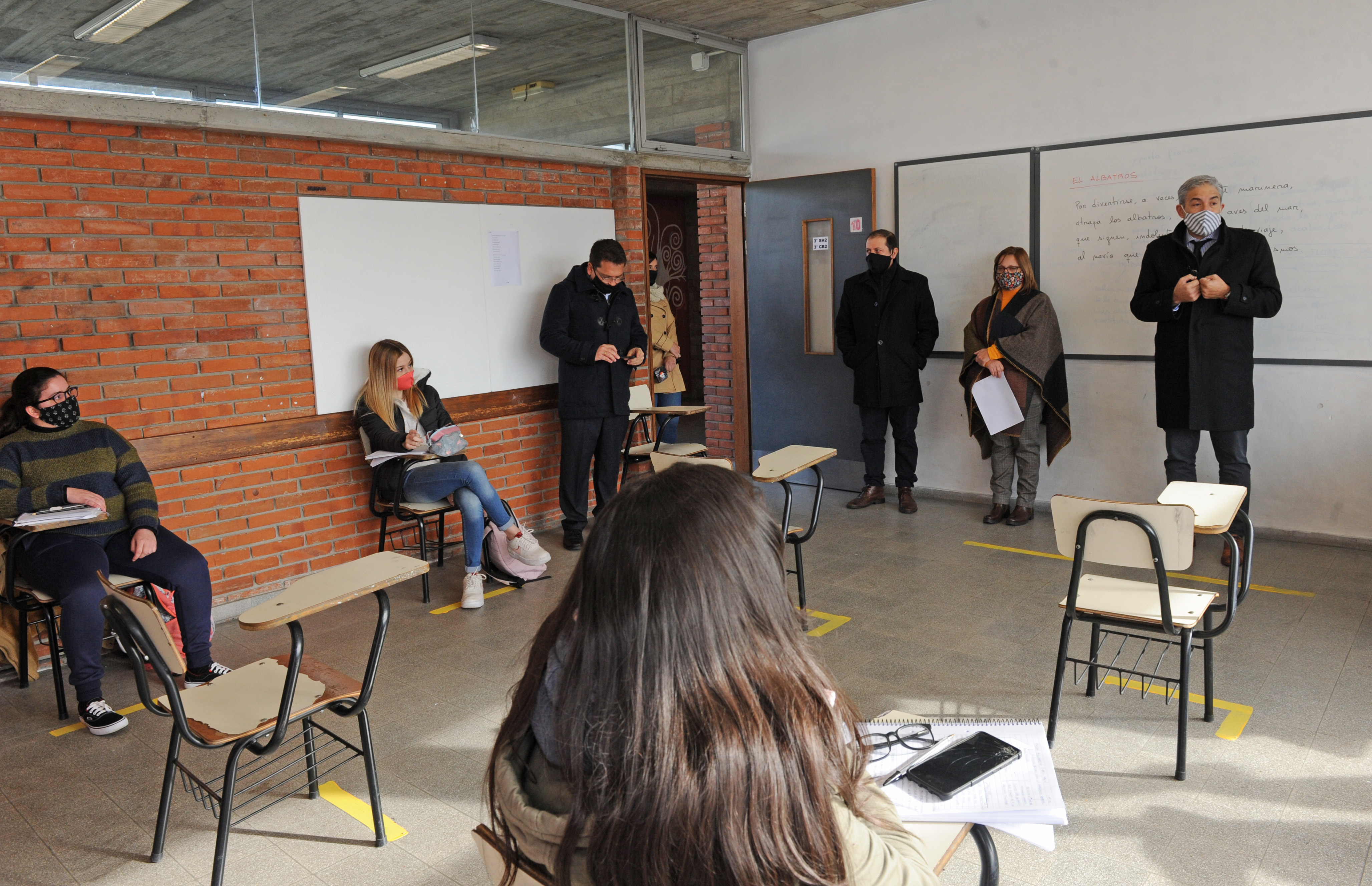 Robert Silva, en segunda fase de reinicio de clases presenciales, en liceo n.° 63