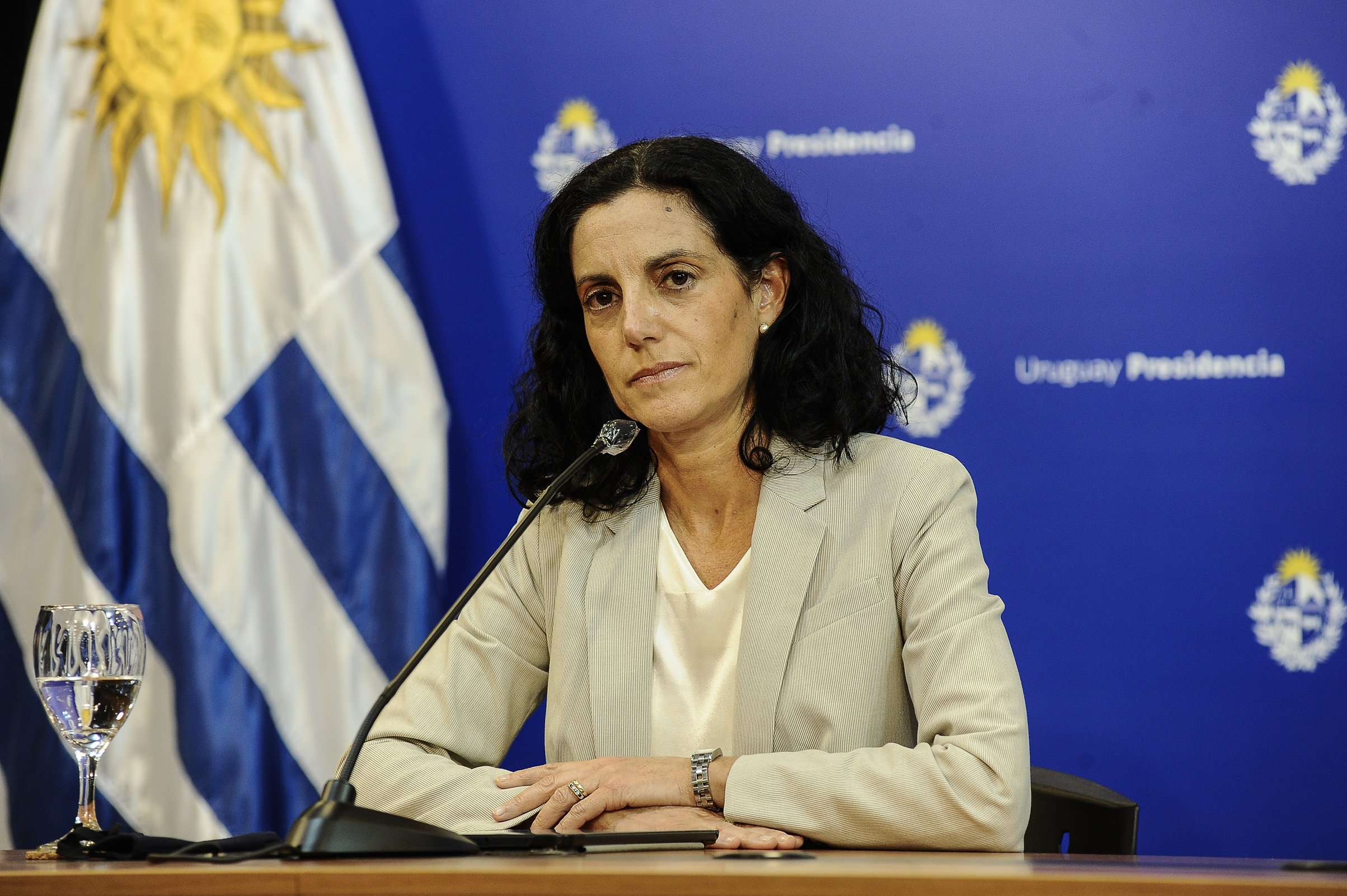 Ministra de Economía y Finanzas, Azucena Arbeleche