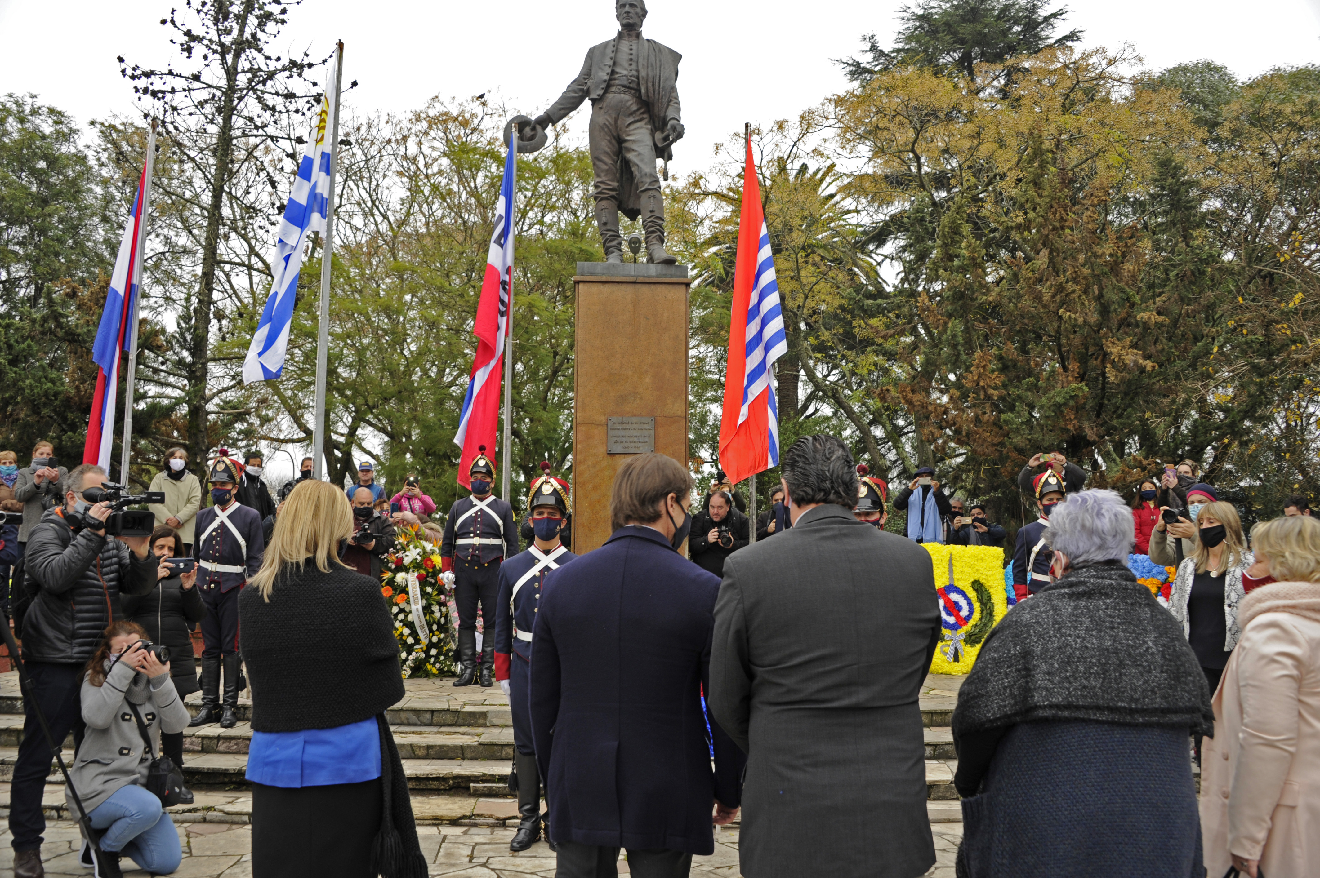 Presidente, Luis Lacalle Pou, encabezó acto conmemorativo del 256.º aniversario del Natalicio de José Artigas, en Sauce, Canelones