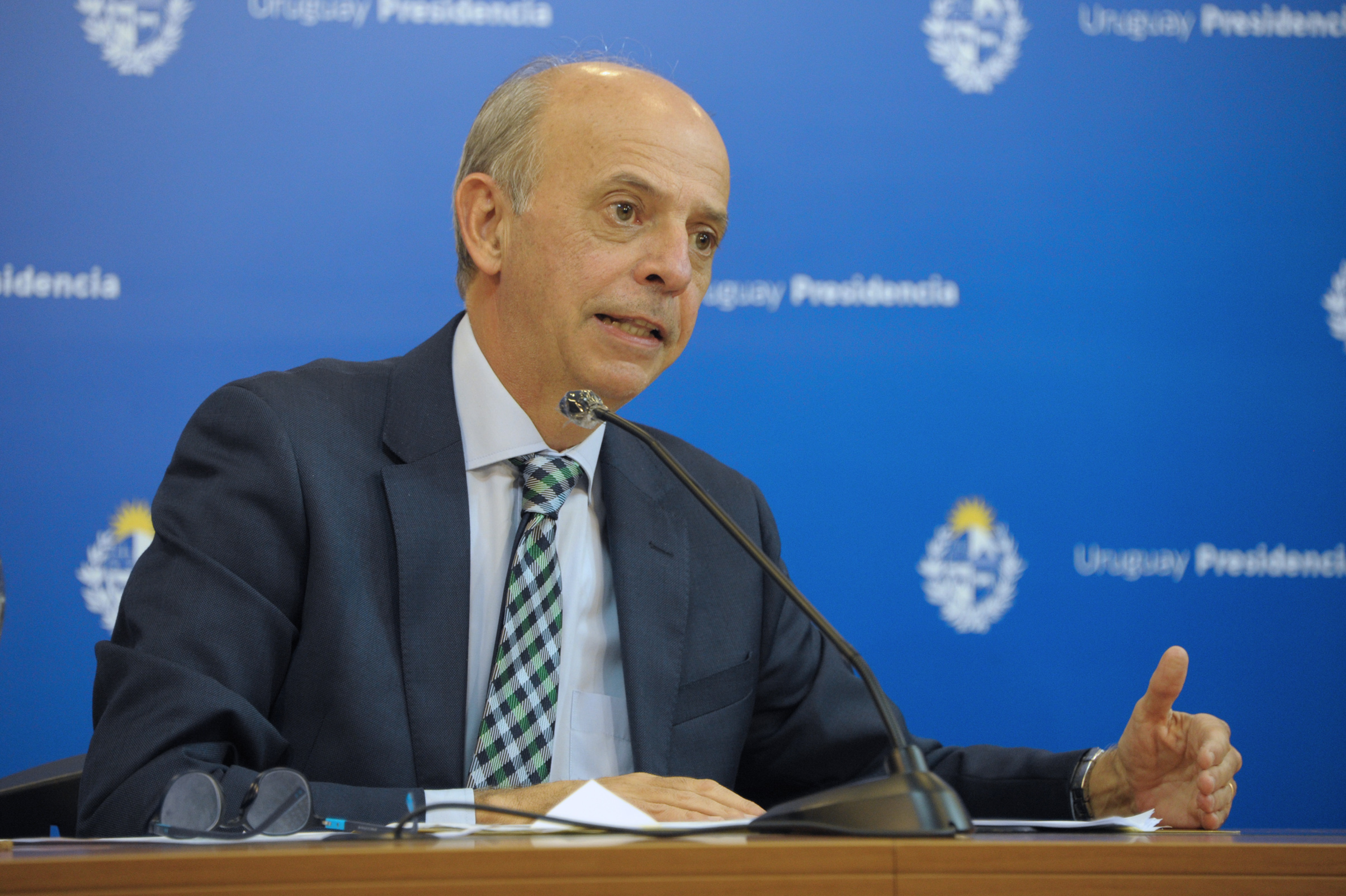 Ministro de Defensa, Javier García