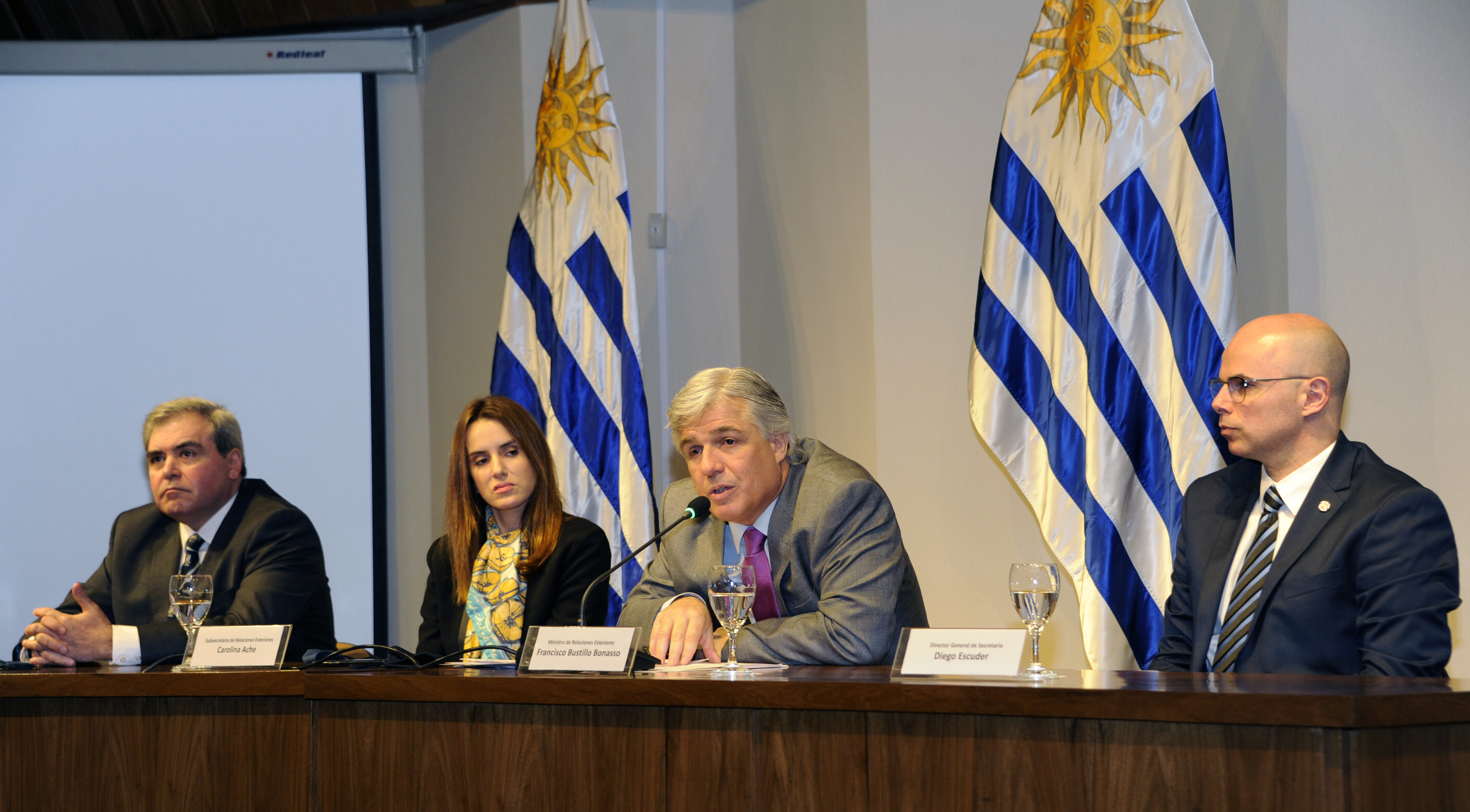 Ministro de Relaciones Exteriores, Francisco Bustillo, presentó lineamientos de trabajo para este período de gobierno
