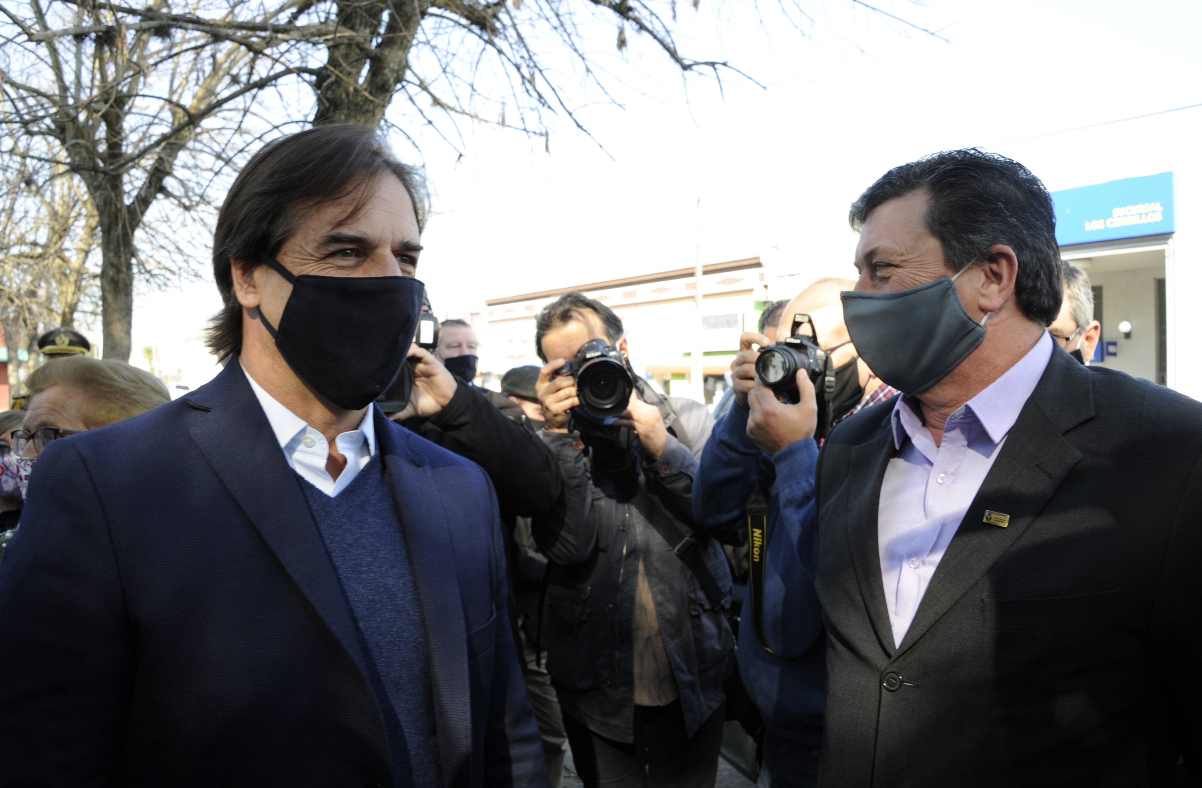 LLegada del Presidente Luis Lacalle Pou a la ciudad de Los Cerrillos en Canelones