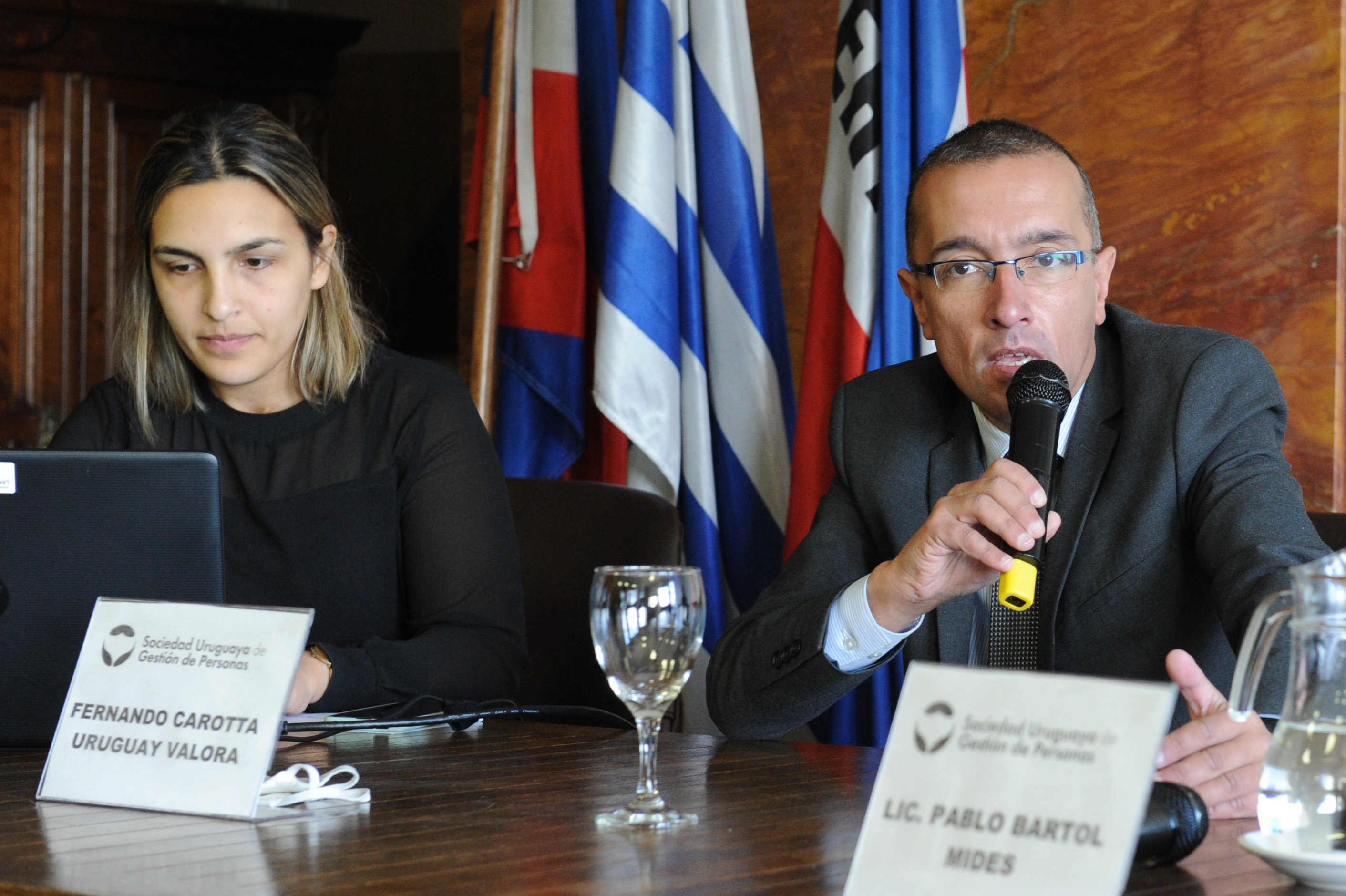 Fernando Carotta, representante de Uruguay Valora, haciendo uso de la palabra