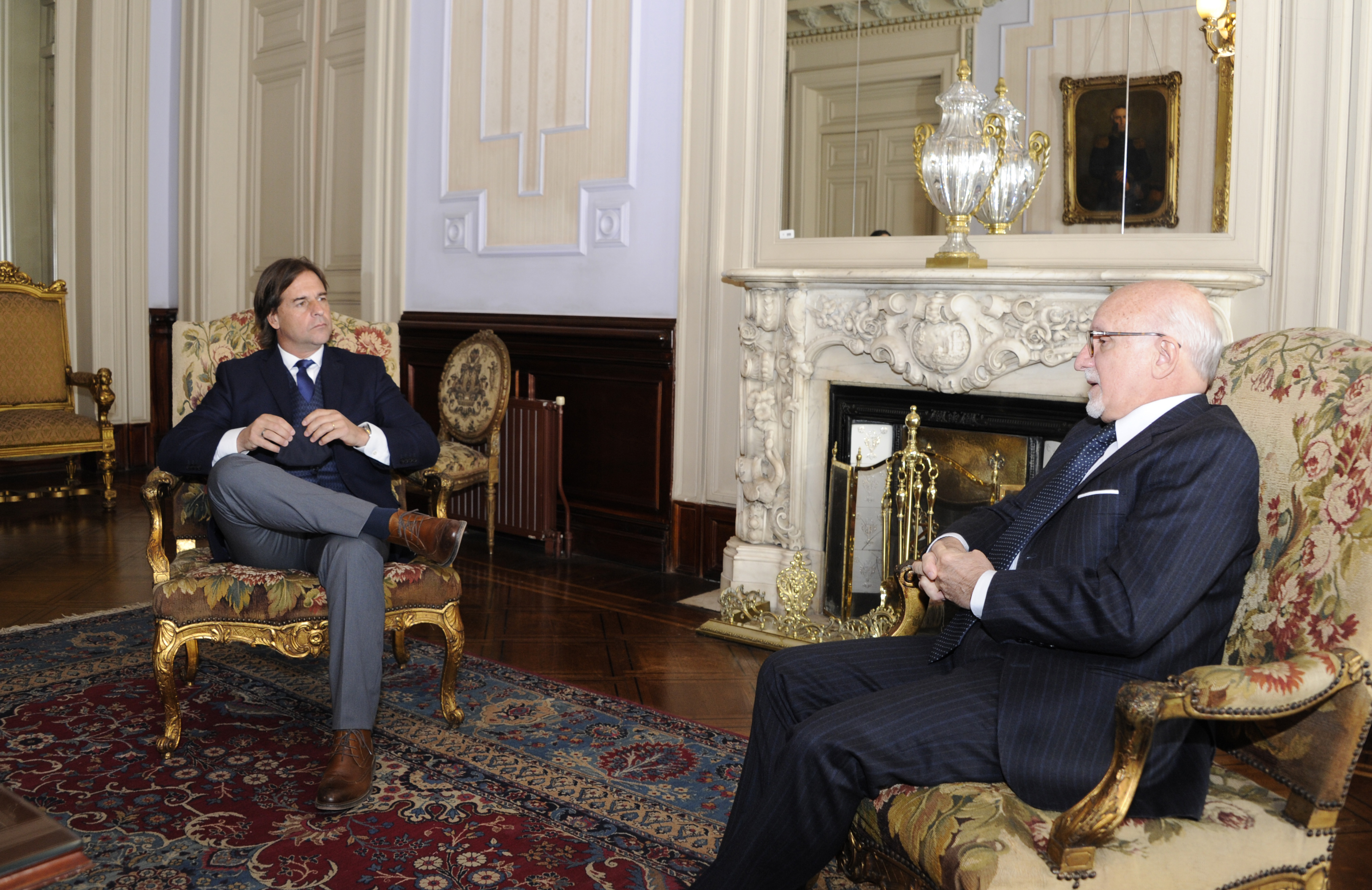 Presidente Lacalle Pou y embajador de Uruguay ante Brasil, Guillermo Valles Galmés