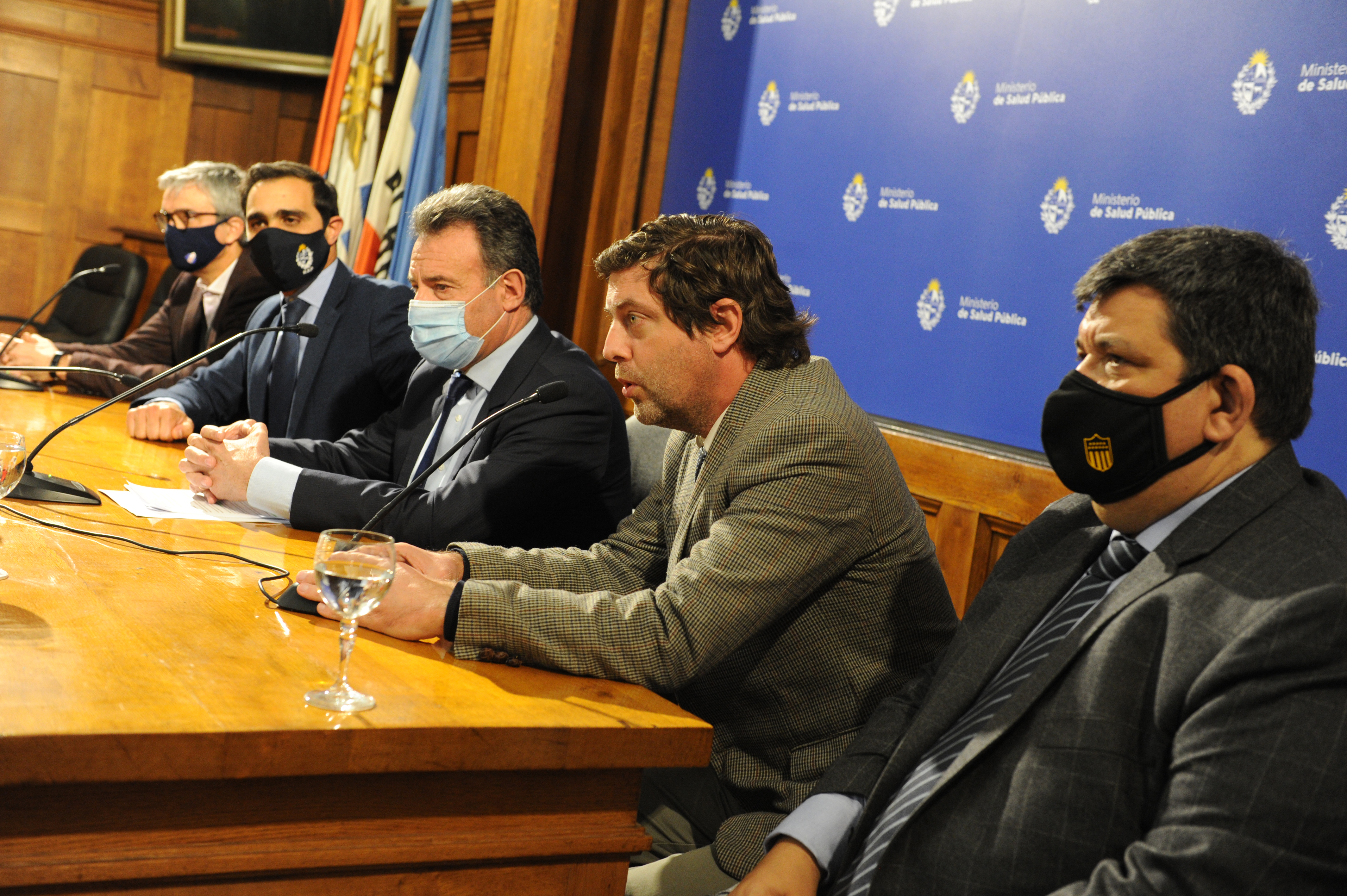 Presentación de protocolo presentado en la sede del Ministerio de Salud Pública