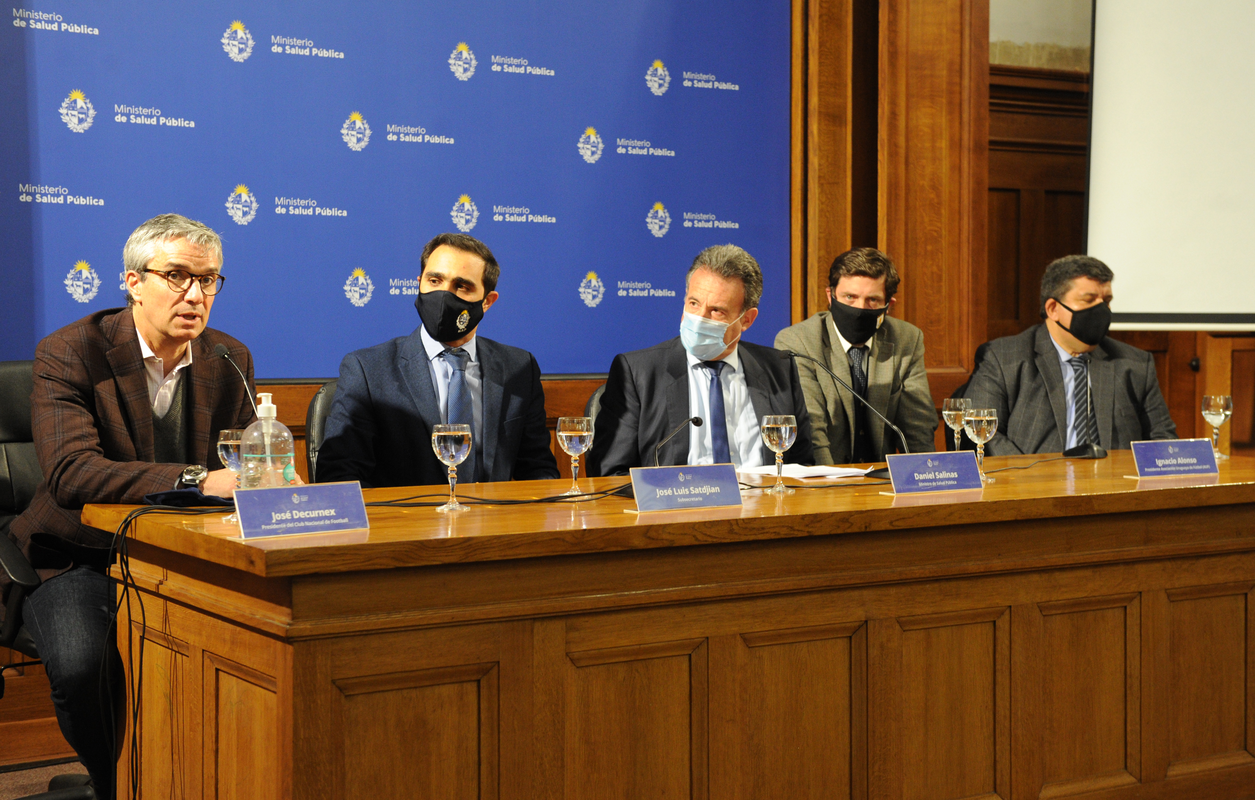 Presentación de protocolo presentado en la sede del Ministerio de Salud Pública