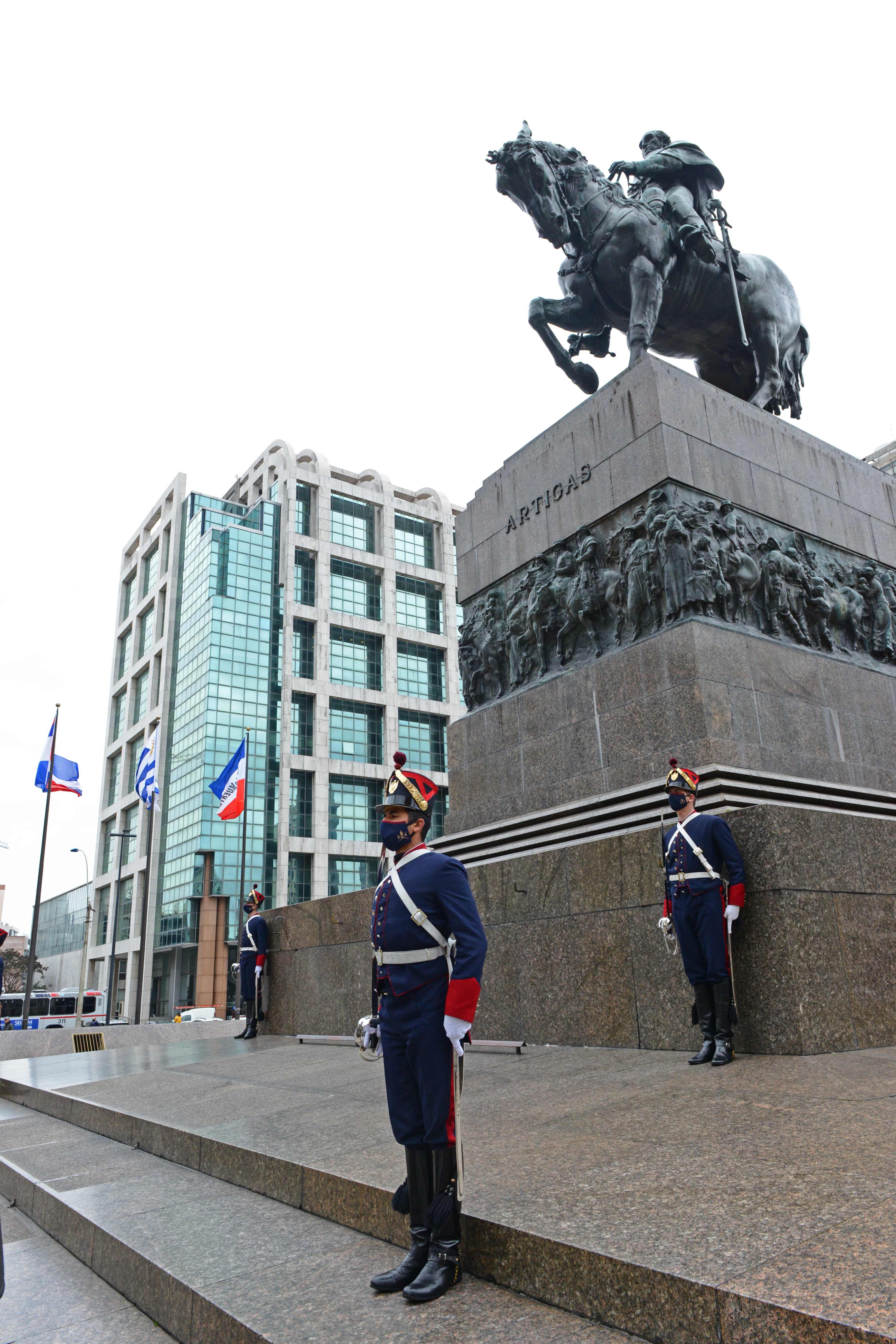 Acto de reapertura del Mausoleo al General José Artigas