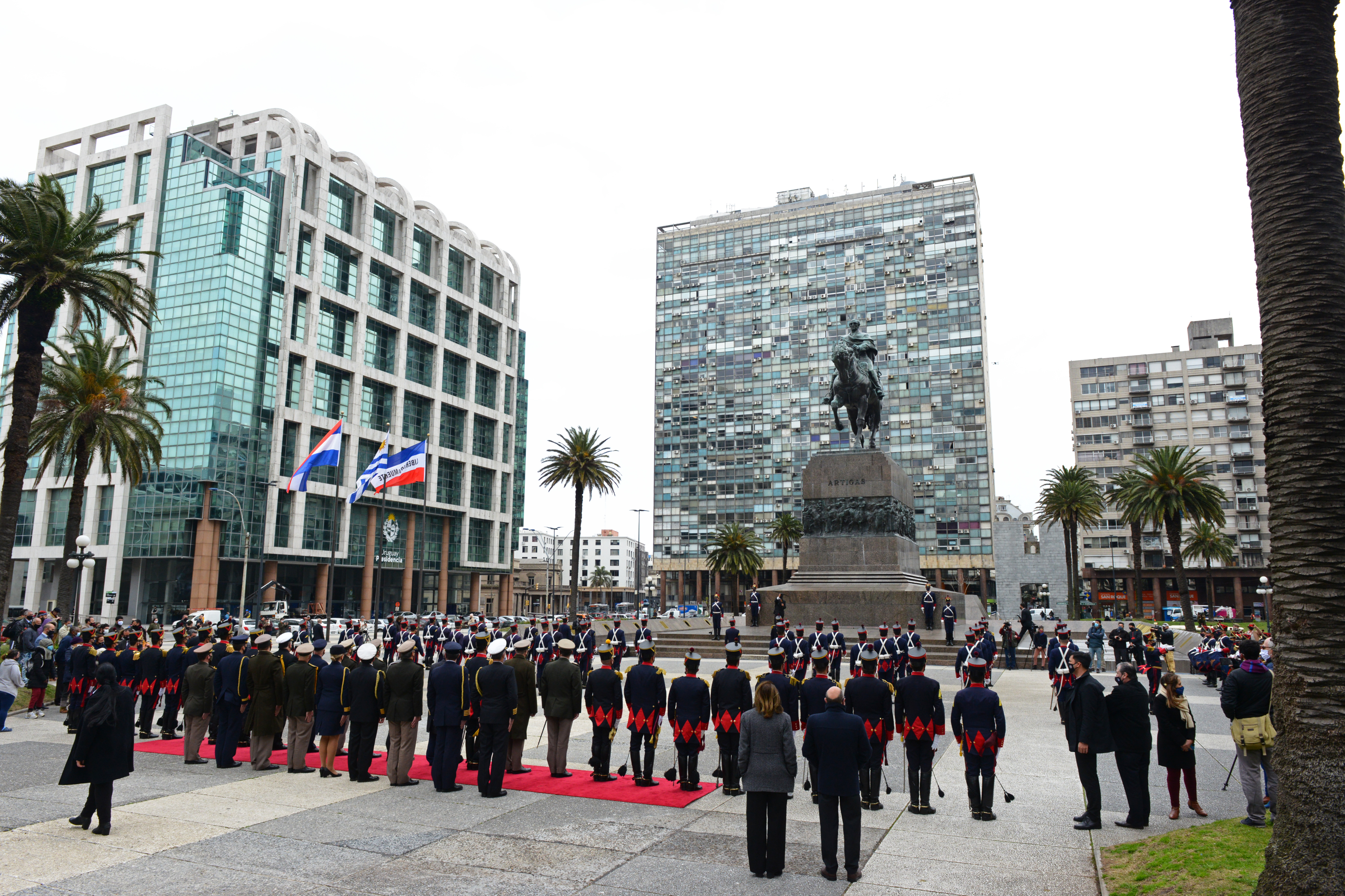 Acto de reapertura del Mausoleo al General José Artigas