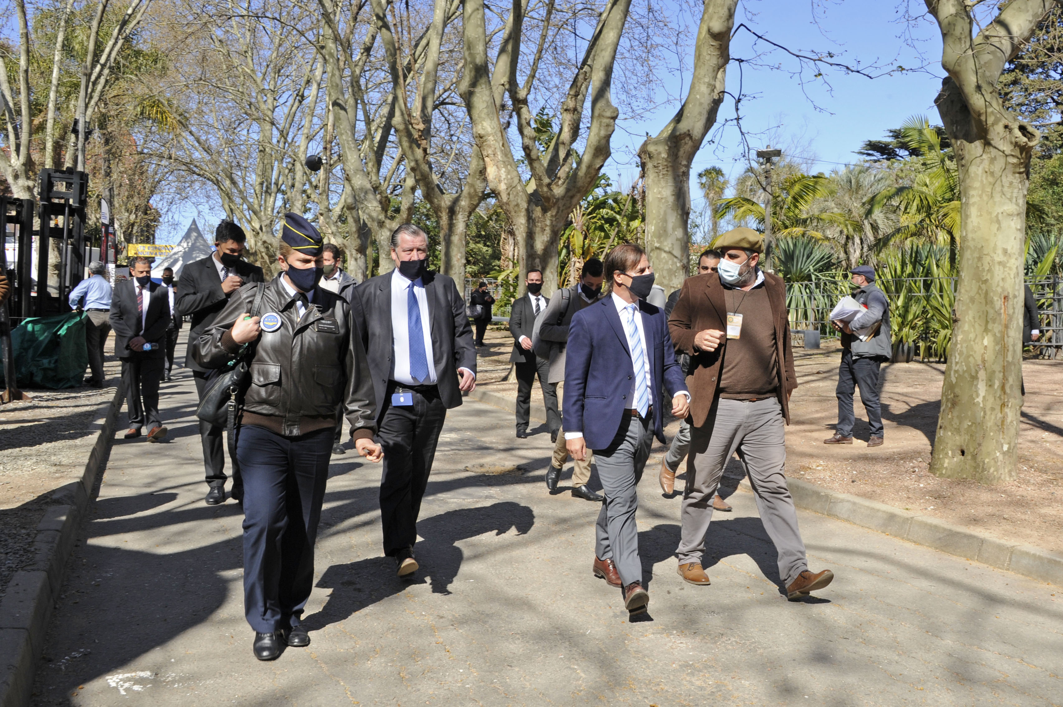 Ingreso del presidente Lacalle Pou a la Expo Prado