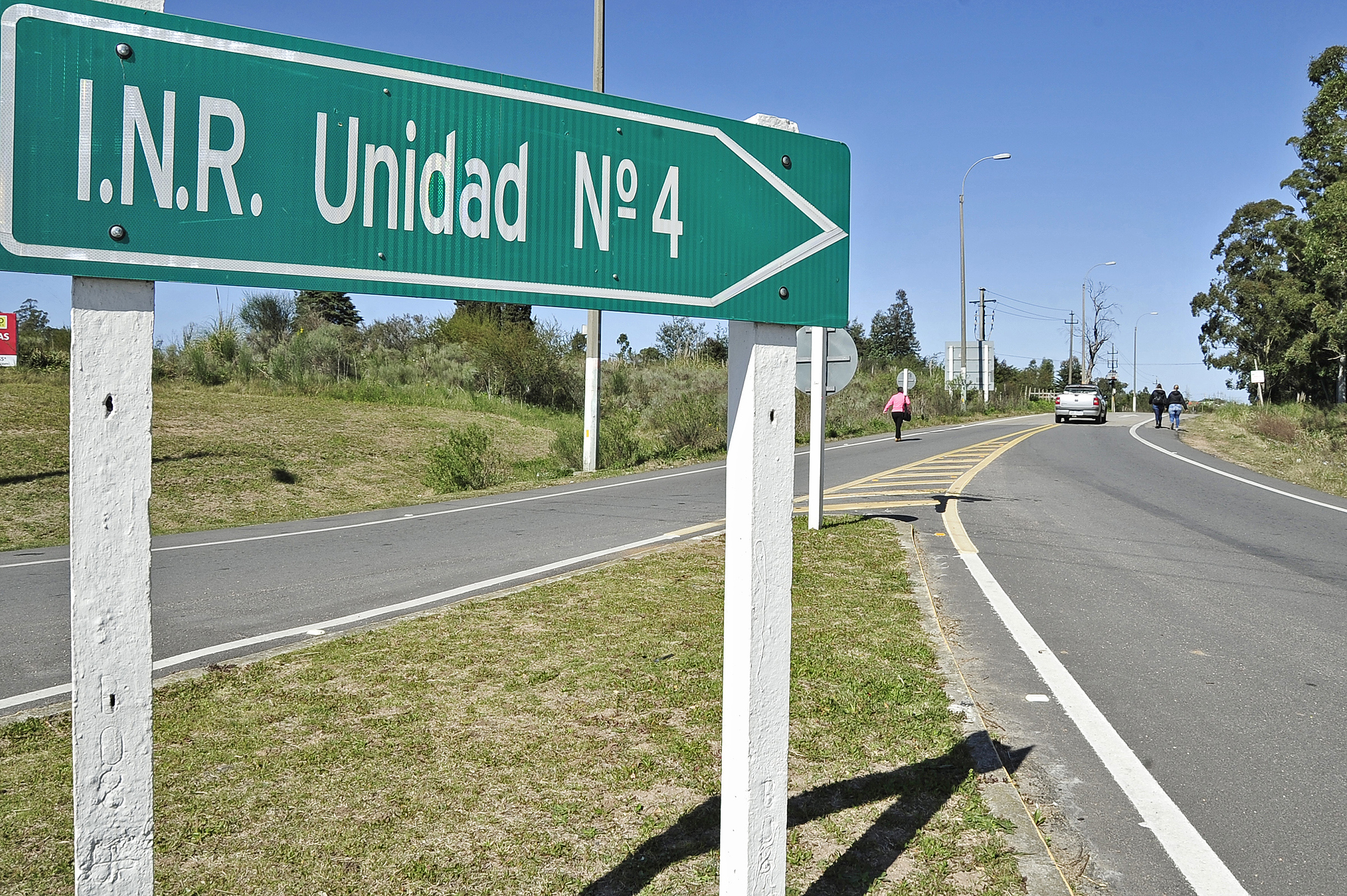 Acceso al centro penitenciario de Santiago Vázquez