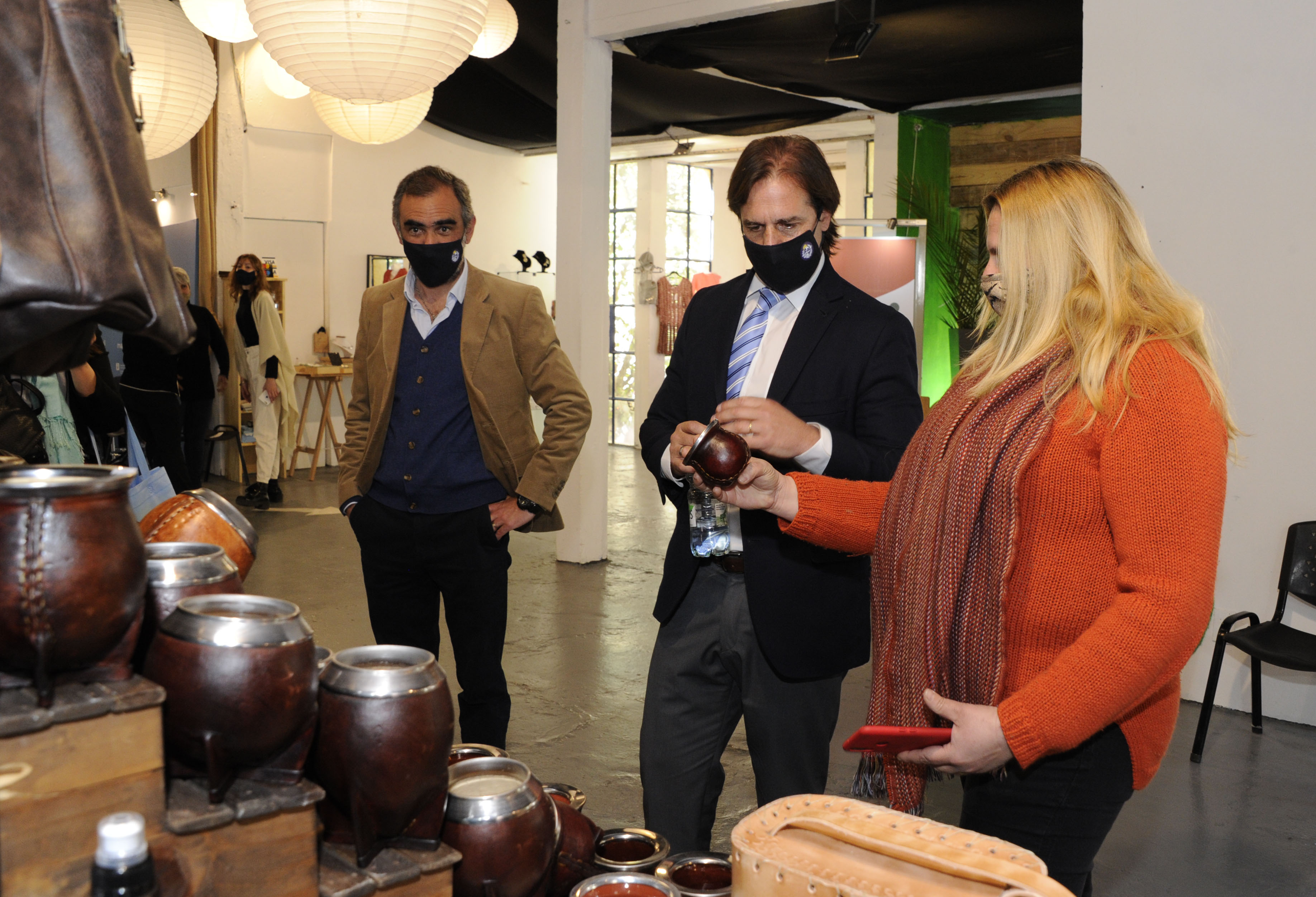 Presidente Luis Lacalle Pou, durante su recorrida por la Rural del Prado, en el marco de la Expo Prado 2020