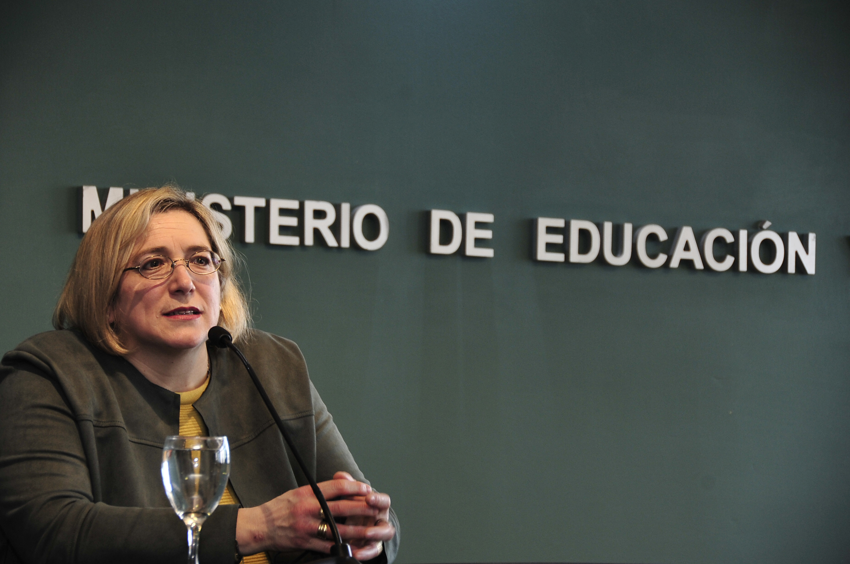 Directora general del CES, Jenifer Cherro