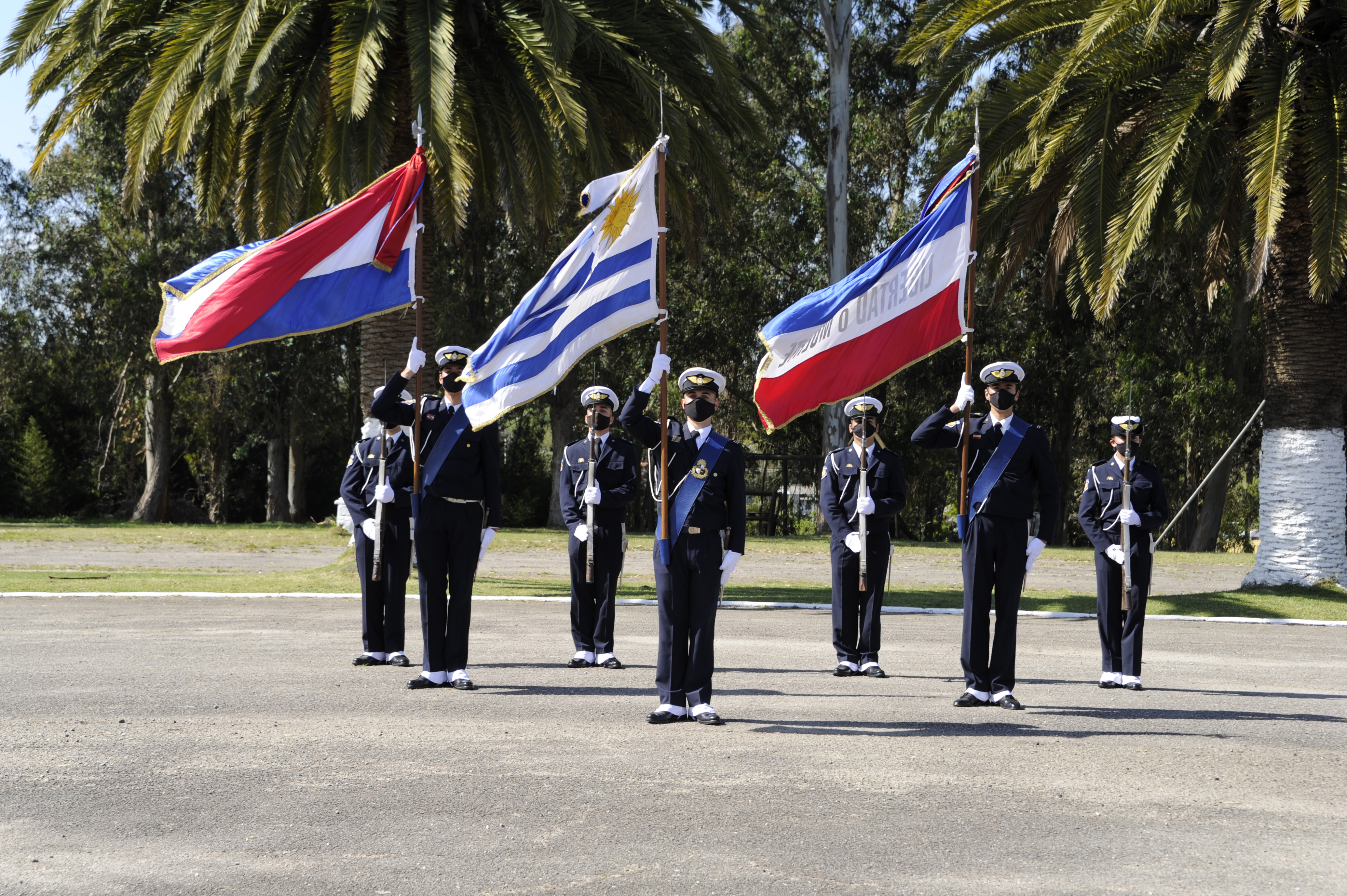 Ministro de Defensa Nacional, Javier García, encabezó celebración del 74.° aniversario de la Escuela Técnica Aeronáutica