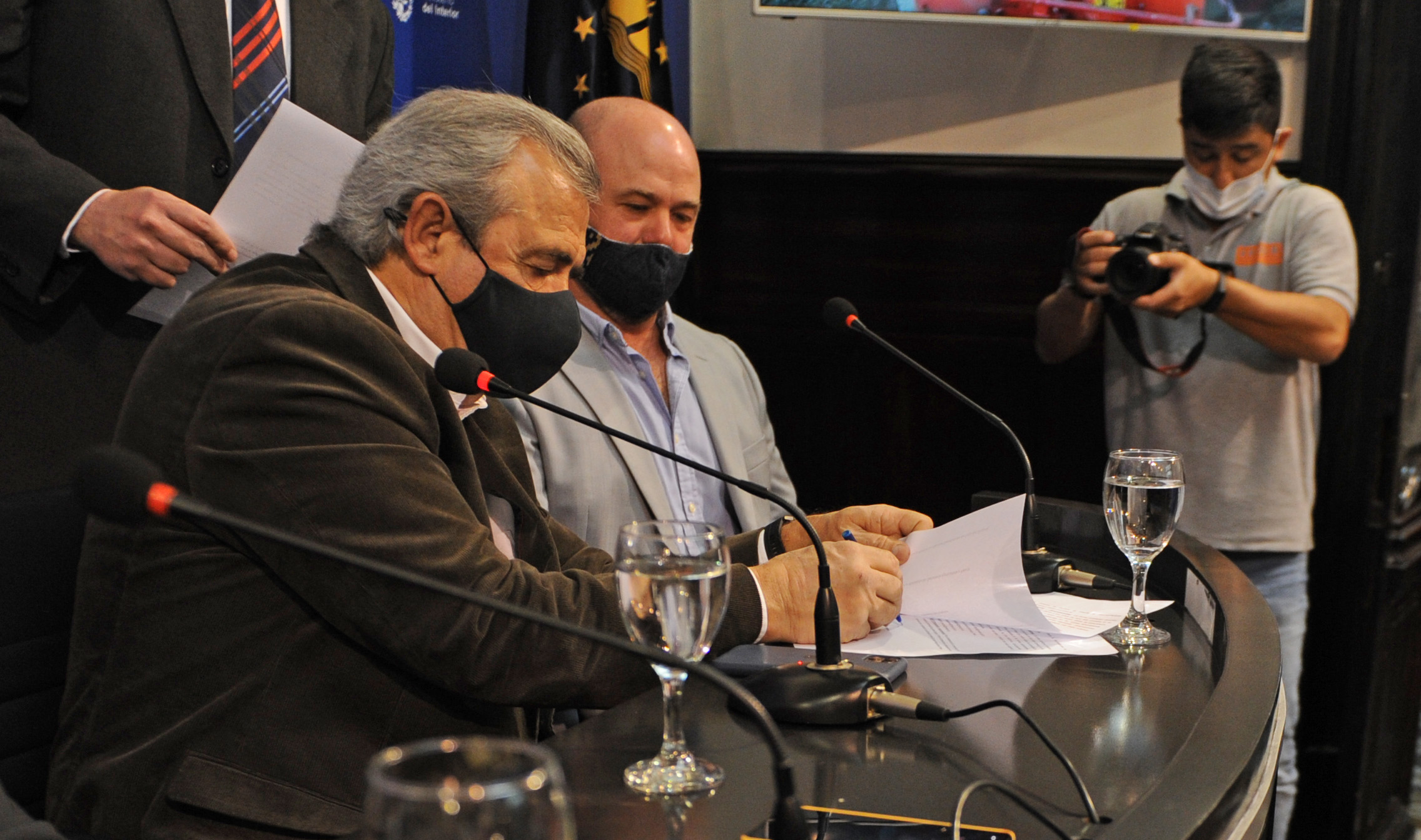 Firma de acuerdo entre los ministerios del Interior y de Ganadería y la Asociación de Semilleristas de Papa