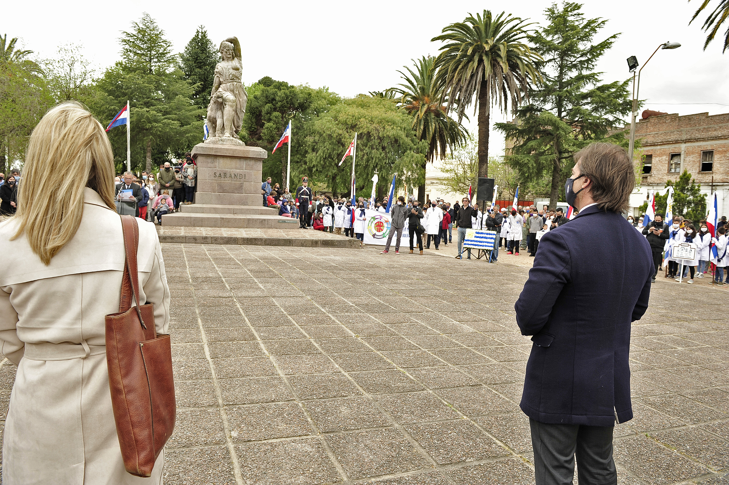 Presidente Luis Lacalle Pou encabezó acto de conmemoración del 195.° aniversario de la batalla de Sarandí