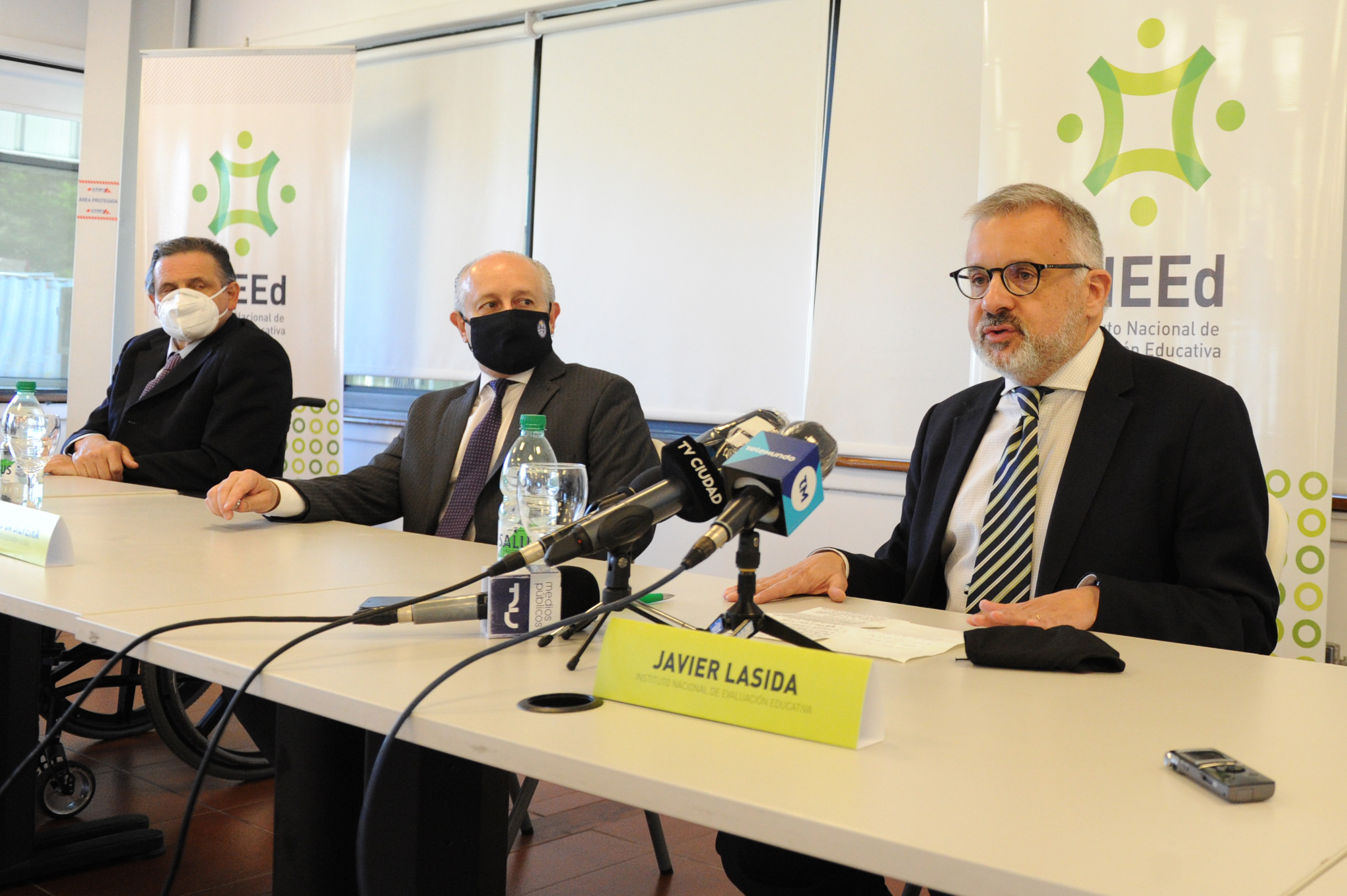 Ministro de Educación y Cultura, Pablo da Silveira, encabezó acto de asunción de autoridades del Instituto Nacional de Evaluación Educativa (Ineed)