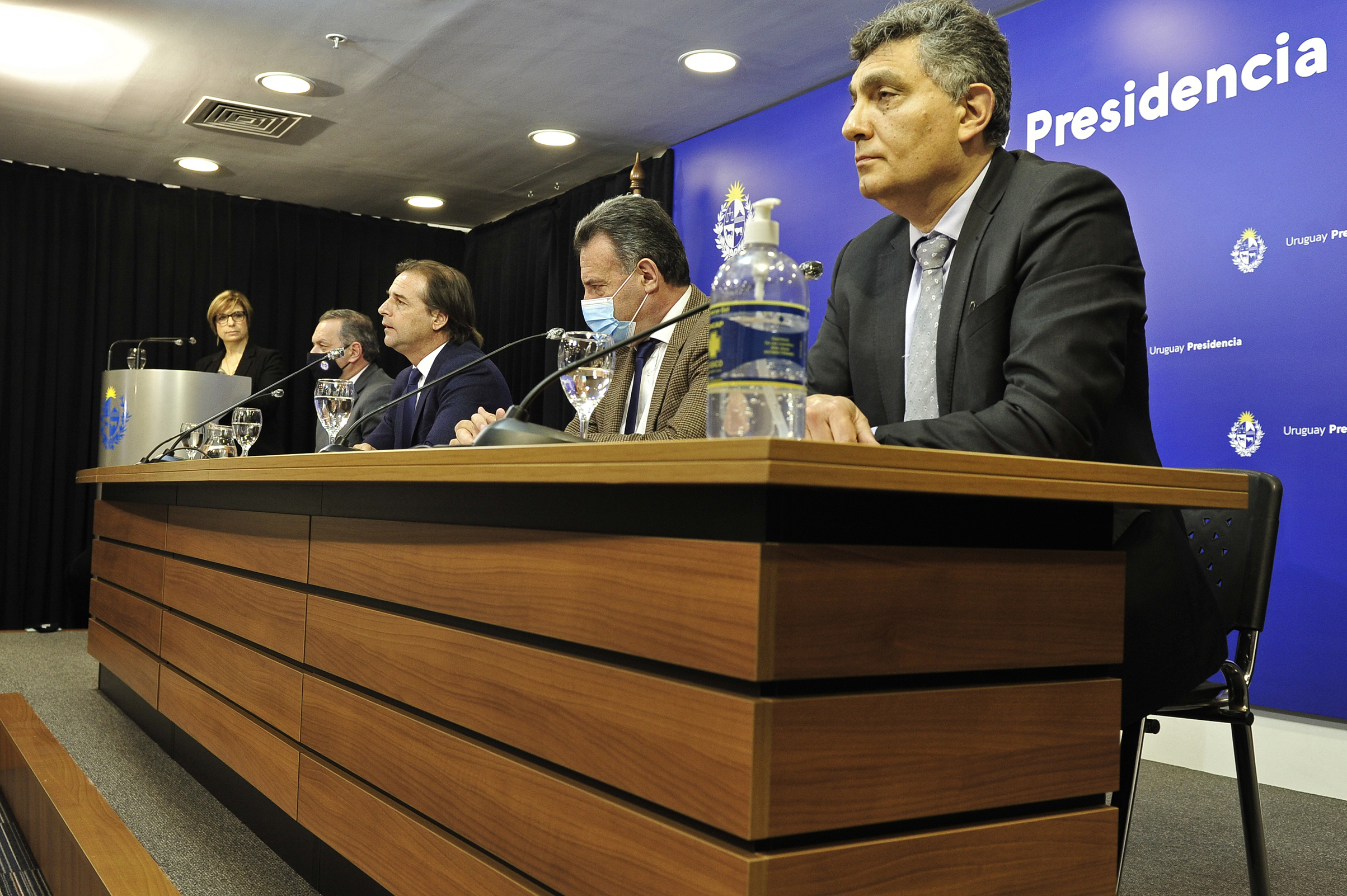 Presidente de la República, Luis Lacalle Pou, encabezó conferencia de prensa en Torre Ejecutiva