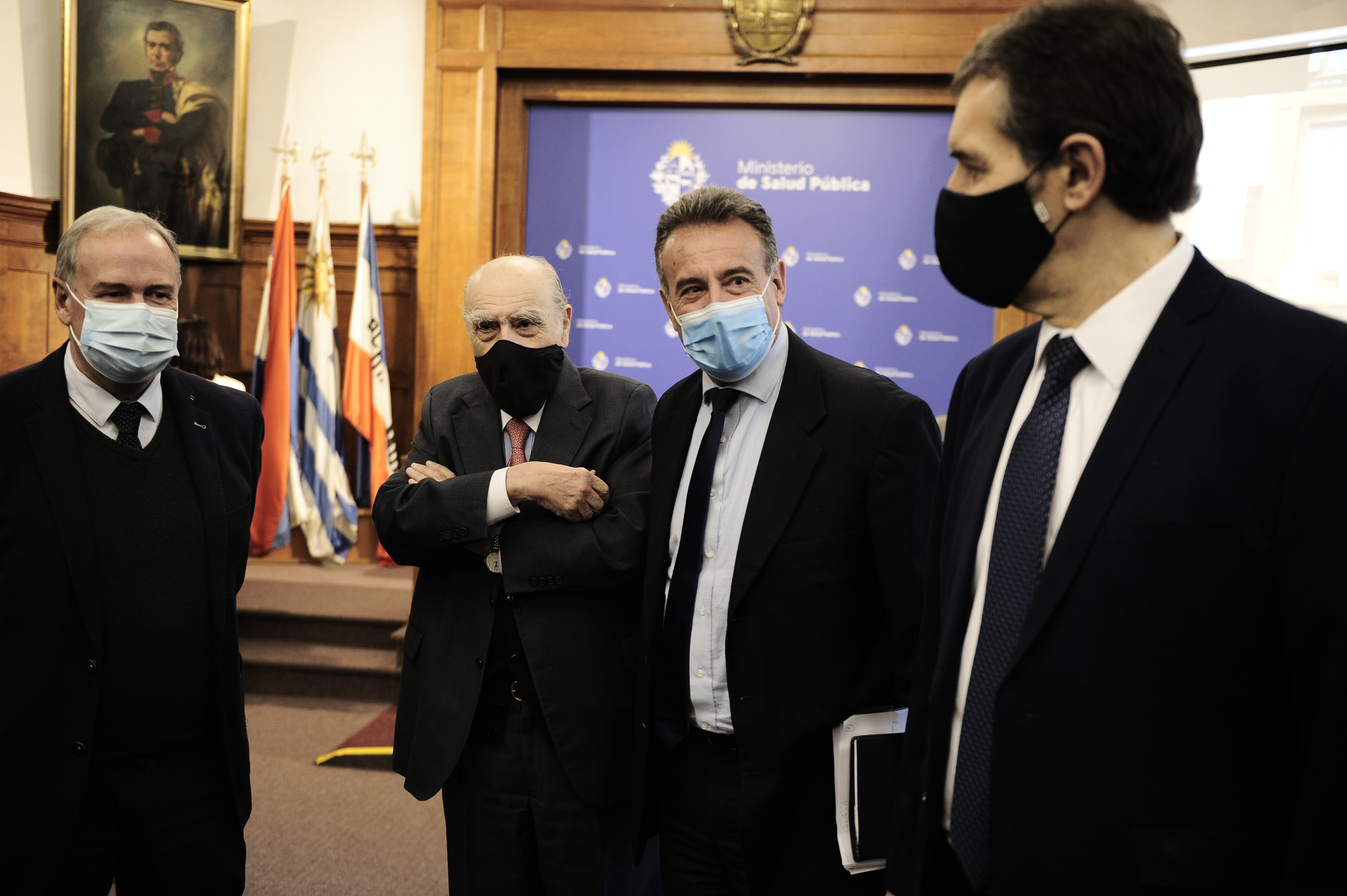 Autoridades en conmemoración del Día Mundial del Accidente Cerebrovascular