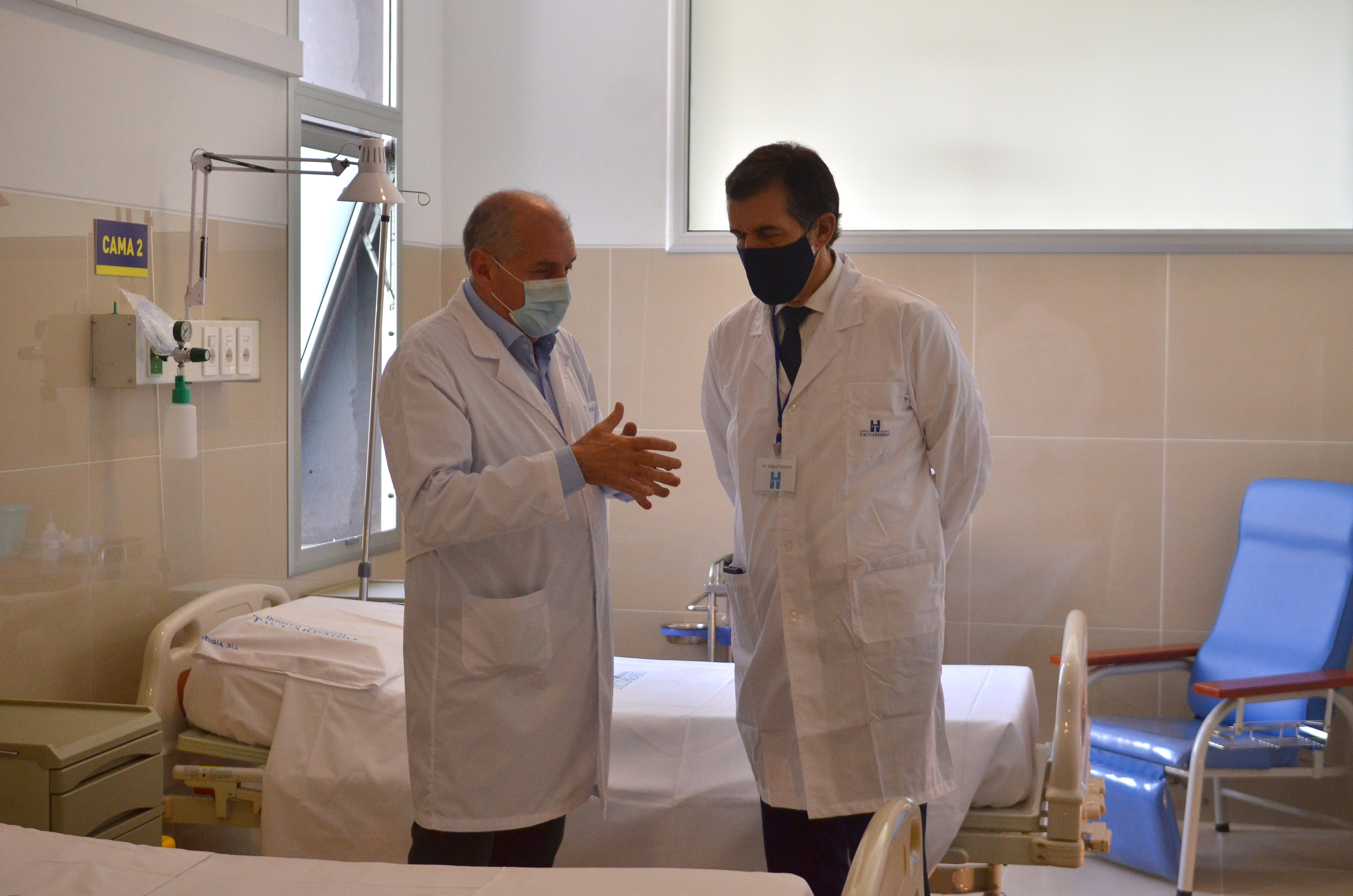 Autoridades de Salud recorren el hospital de Tacuarembó
