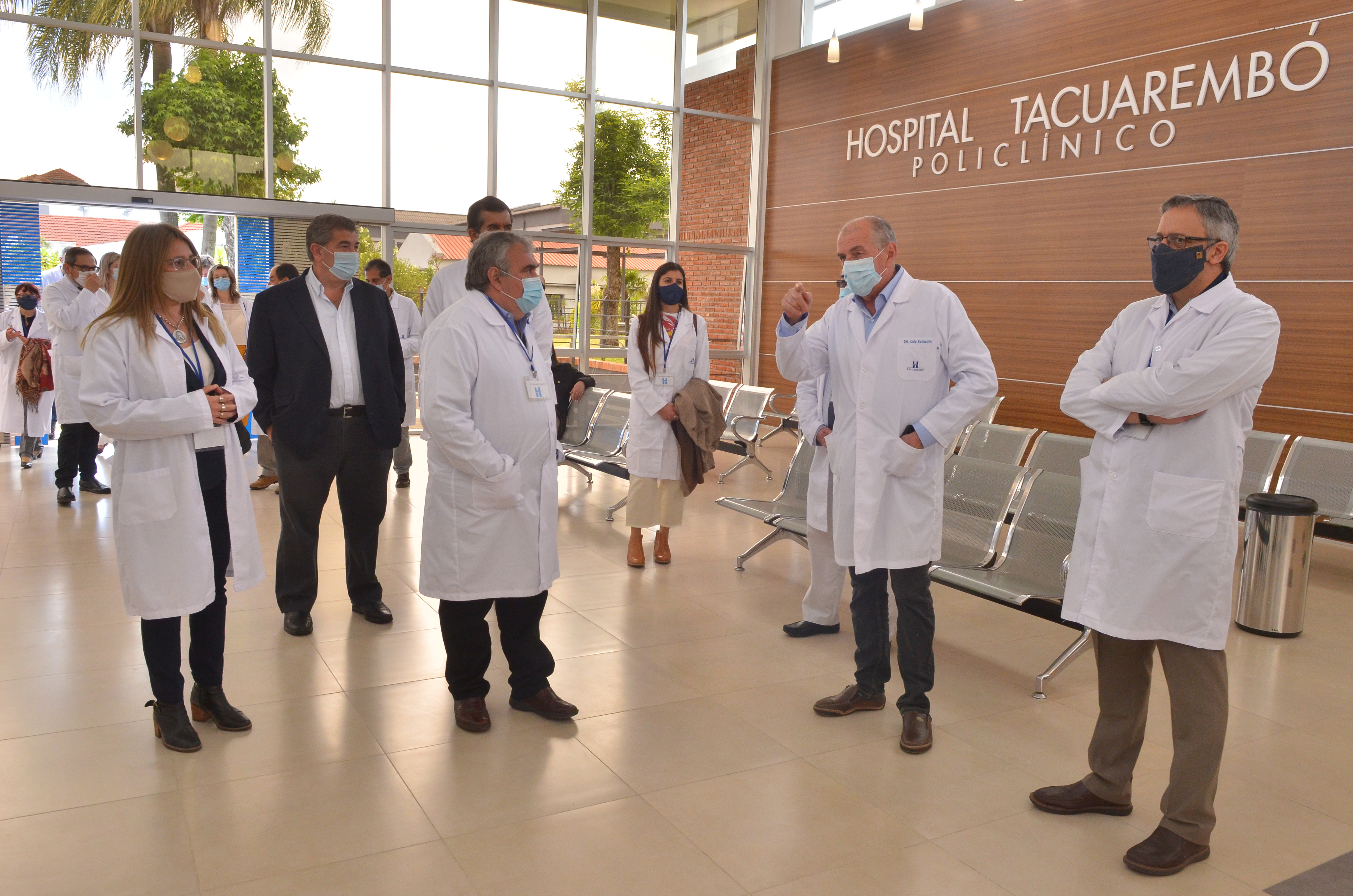 Autoridades de Salud recorren el hospital de Tacuarembó