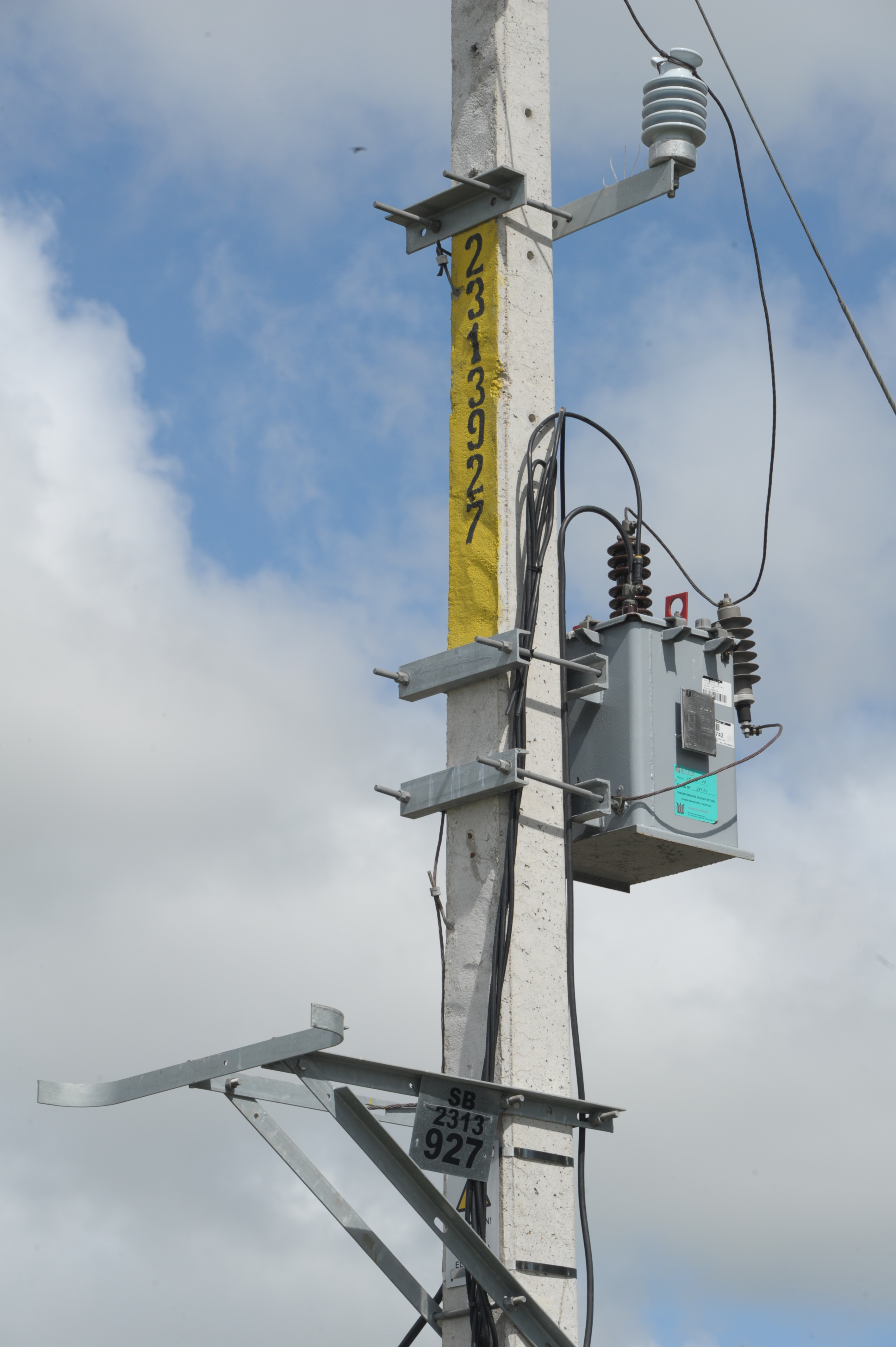 Inauguración de obras de electrificación en Tacuarembó