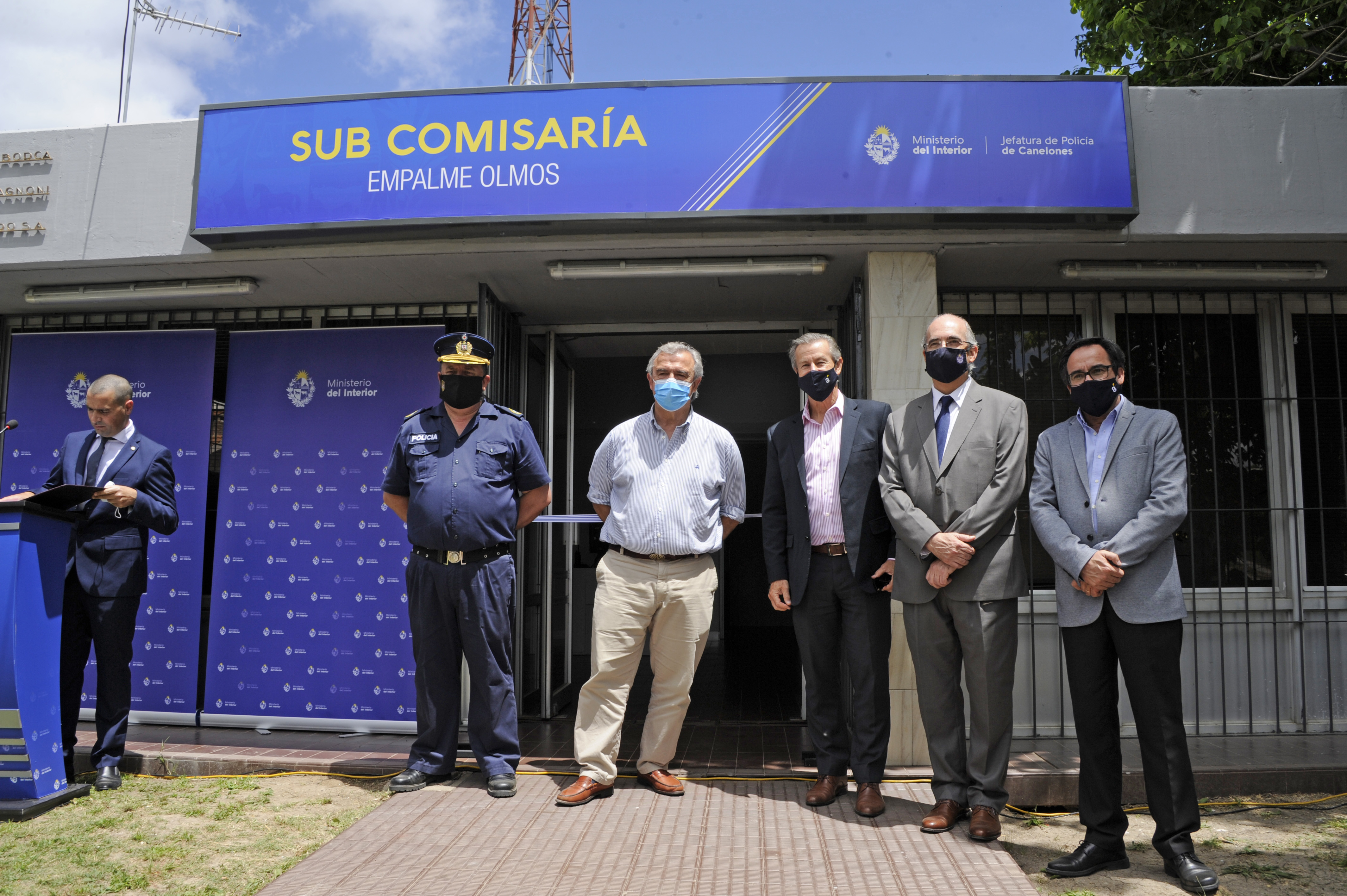 Efectivos policiales en inauguración de subcomisaría en Empalme Olmos