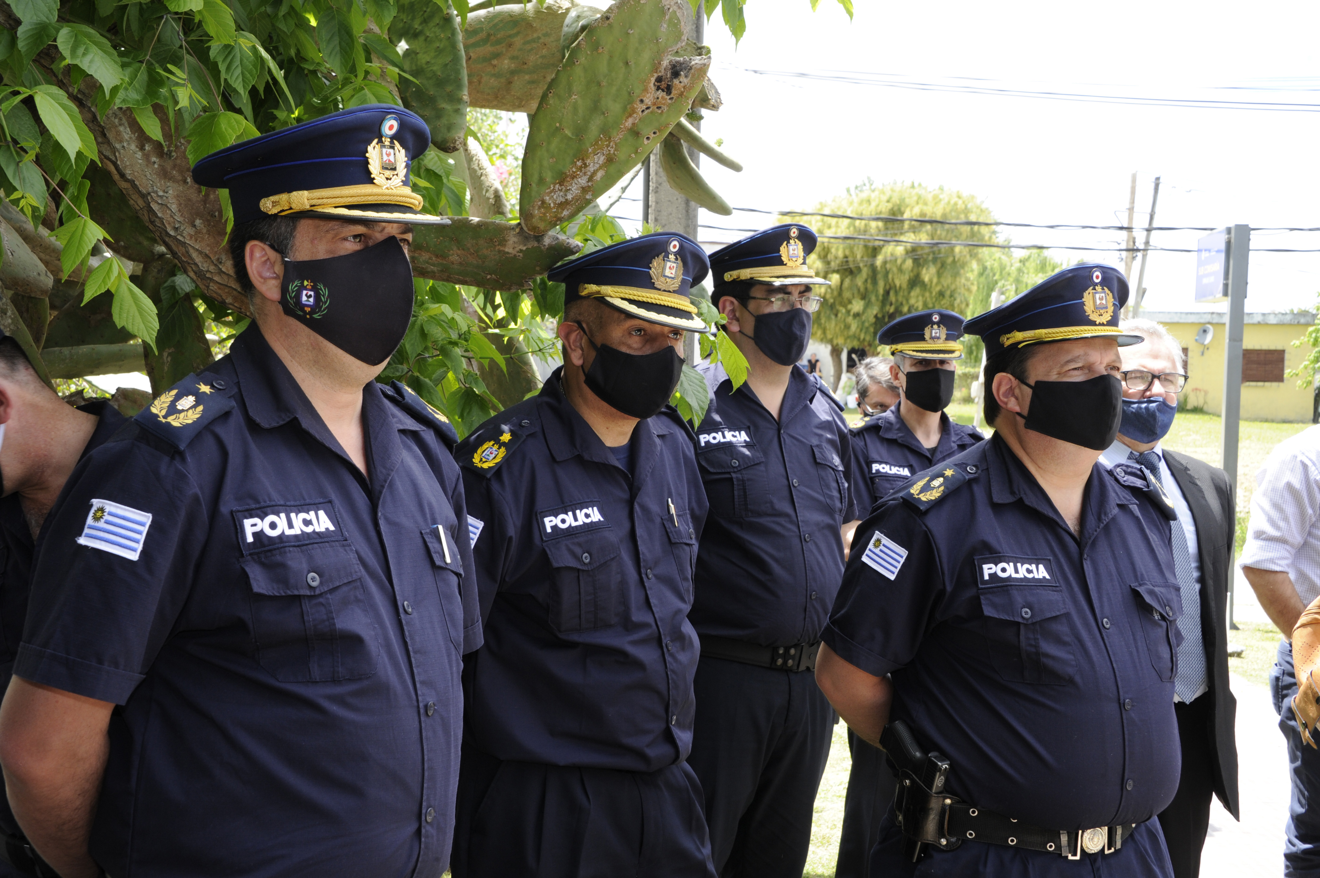Autoridades en inauguración de subcomisaría en Empalme Olmos