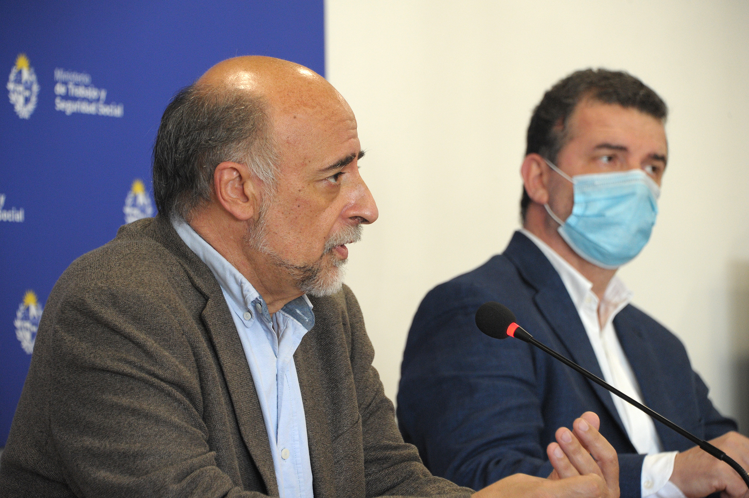 Ministro de Trabajo y Seguridad Social, Pablo Mieres, e inspector general de Trabajo, Tomás Teijeiro