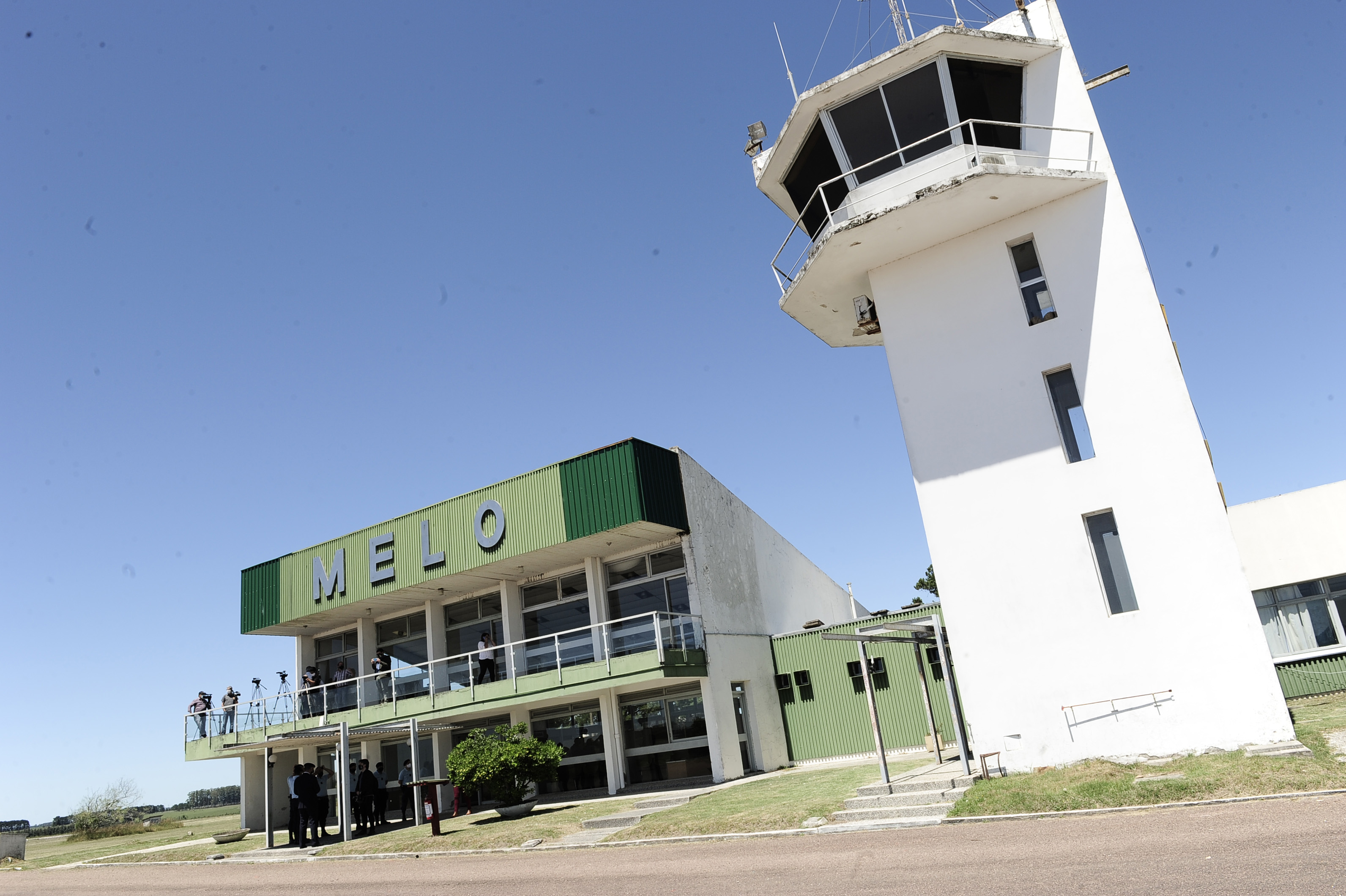 Aeropuerto de Melo