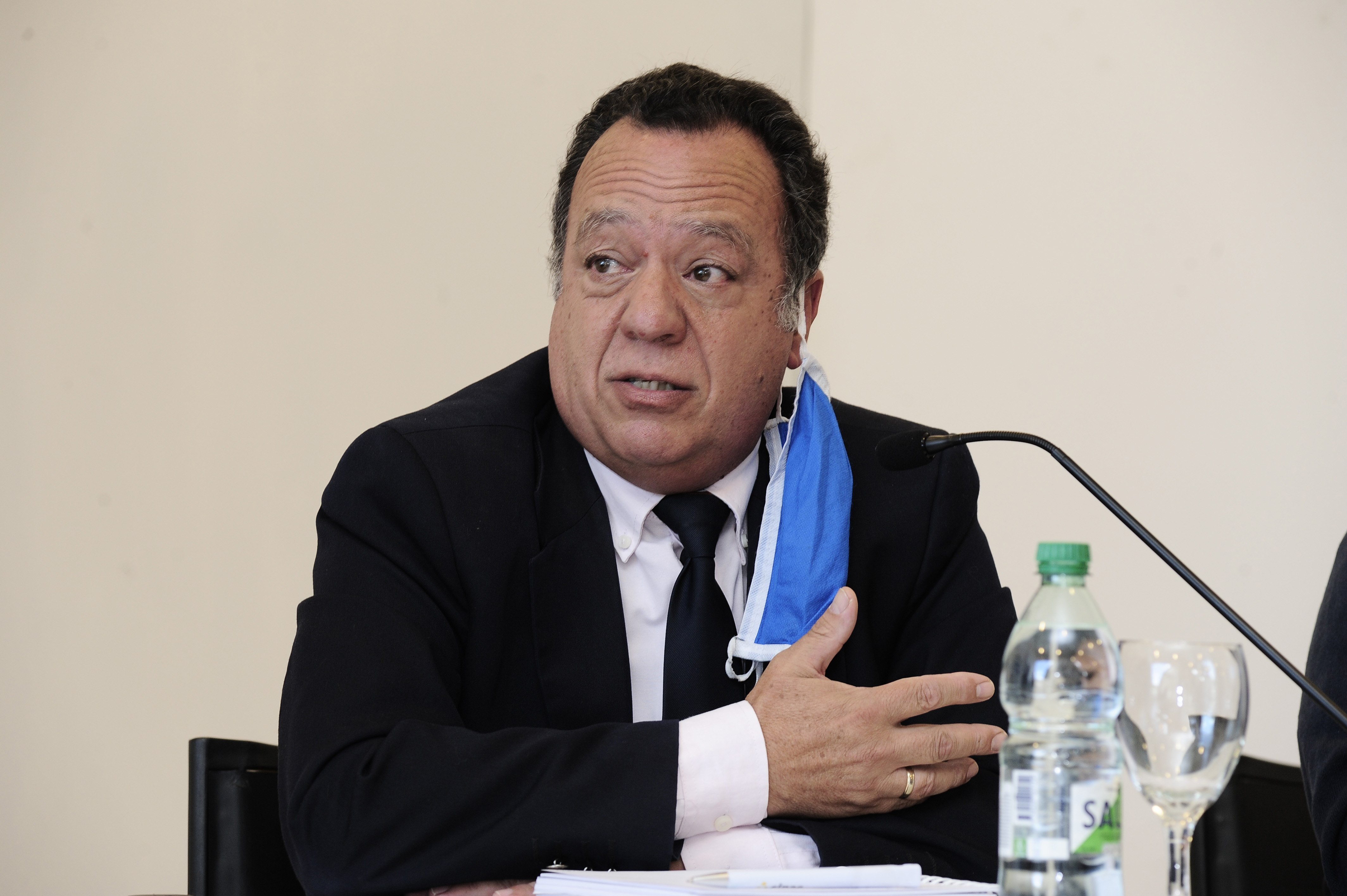 Director del Sistema Nacional de Emergencias, Sergio Rico