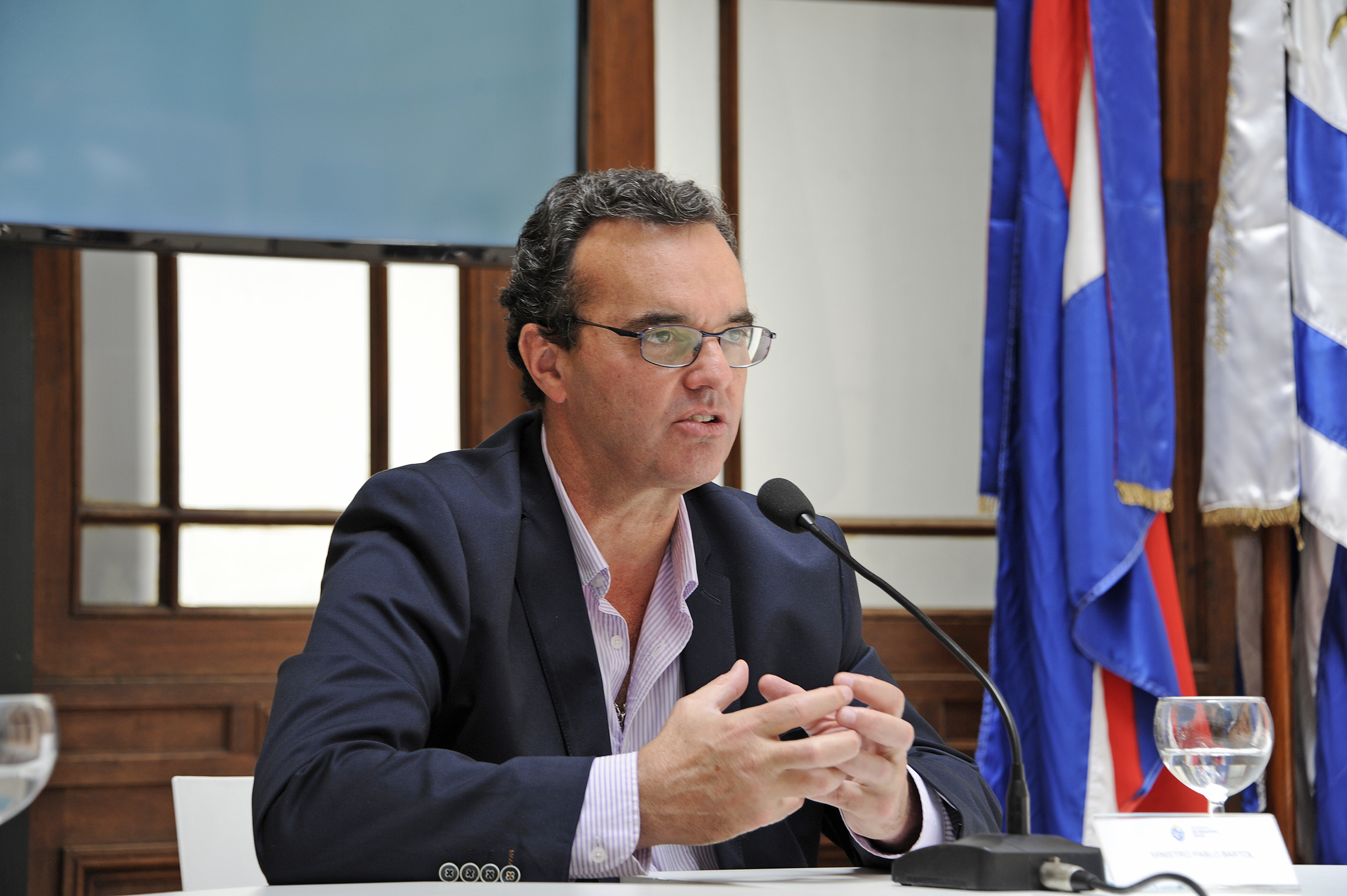 Directorio del Instituto del Niño y Adolescente del Uruguay aprobó por unanimidad el aumento del presupuesto para sistema de acogimiento familiar