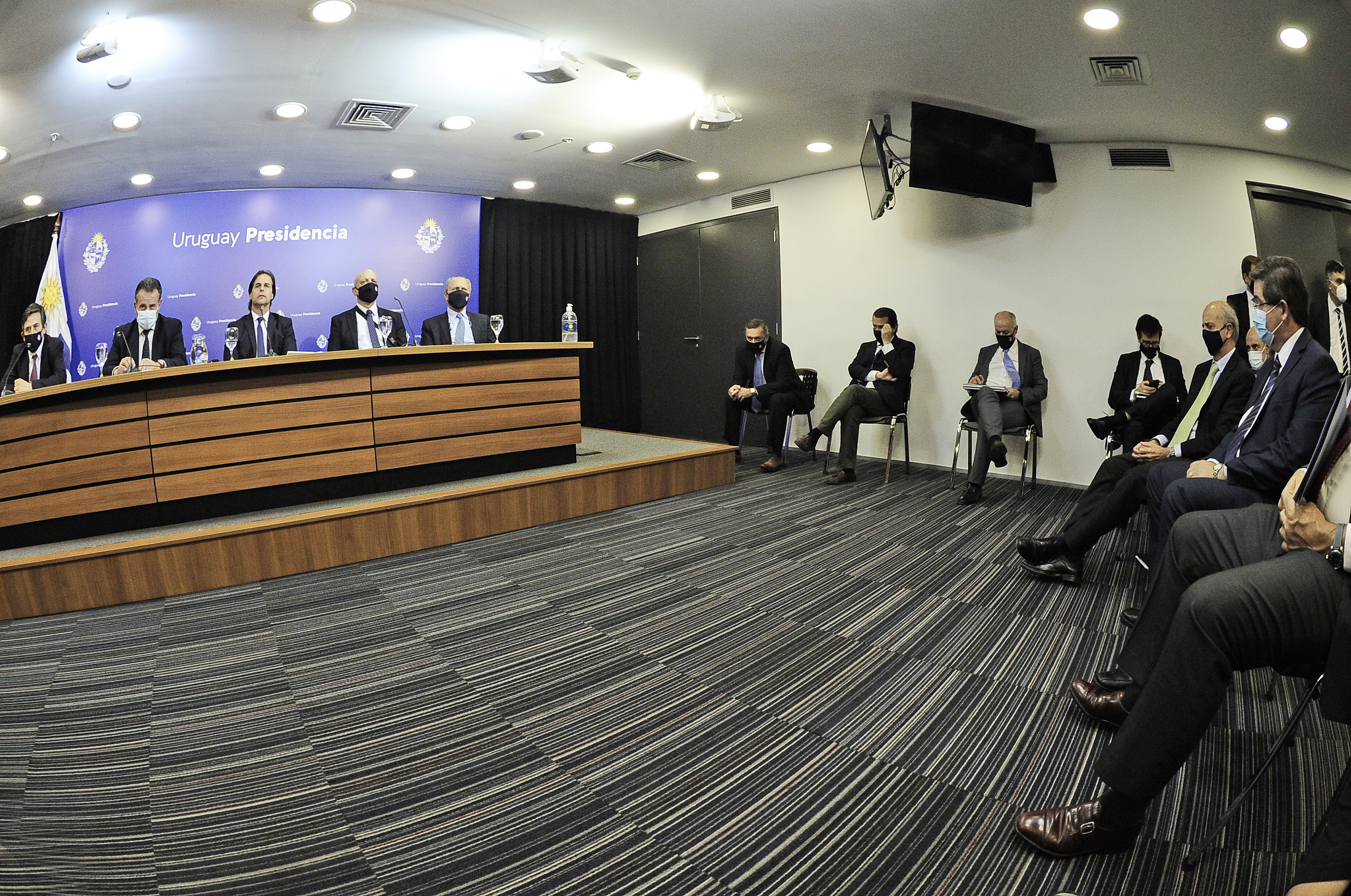 Presidente de la República, Luis Lacalle Pou, encabezó conferencia de prensa en Torre Ejecutiva