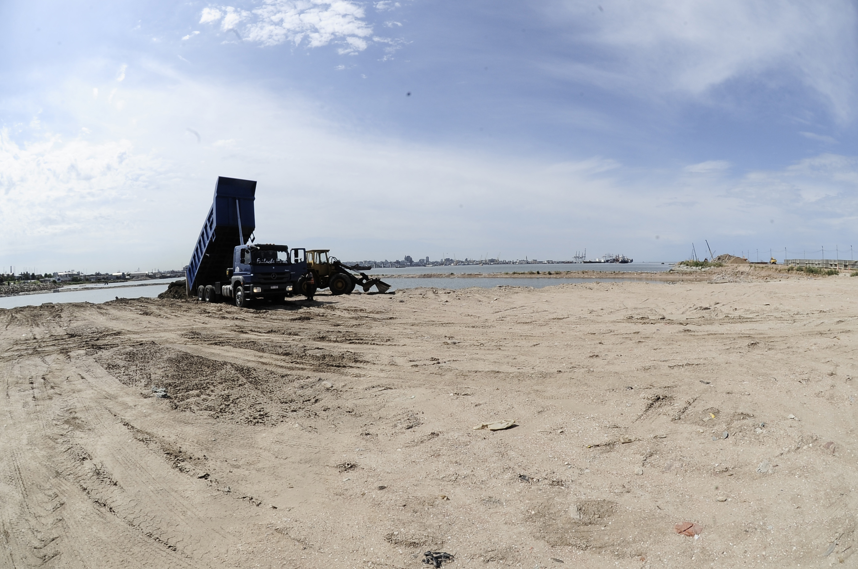 Recorrida por obras del puerto de Capurro