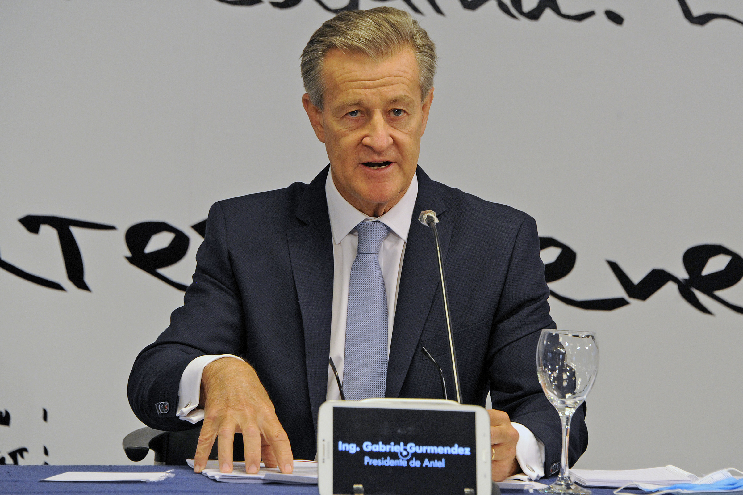 Presidente de Antel, Gabriel Gurméndez