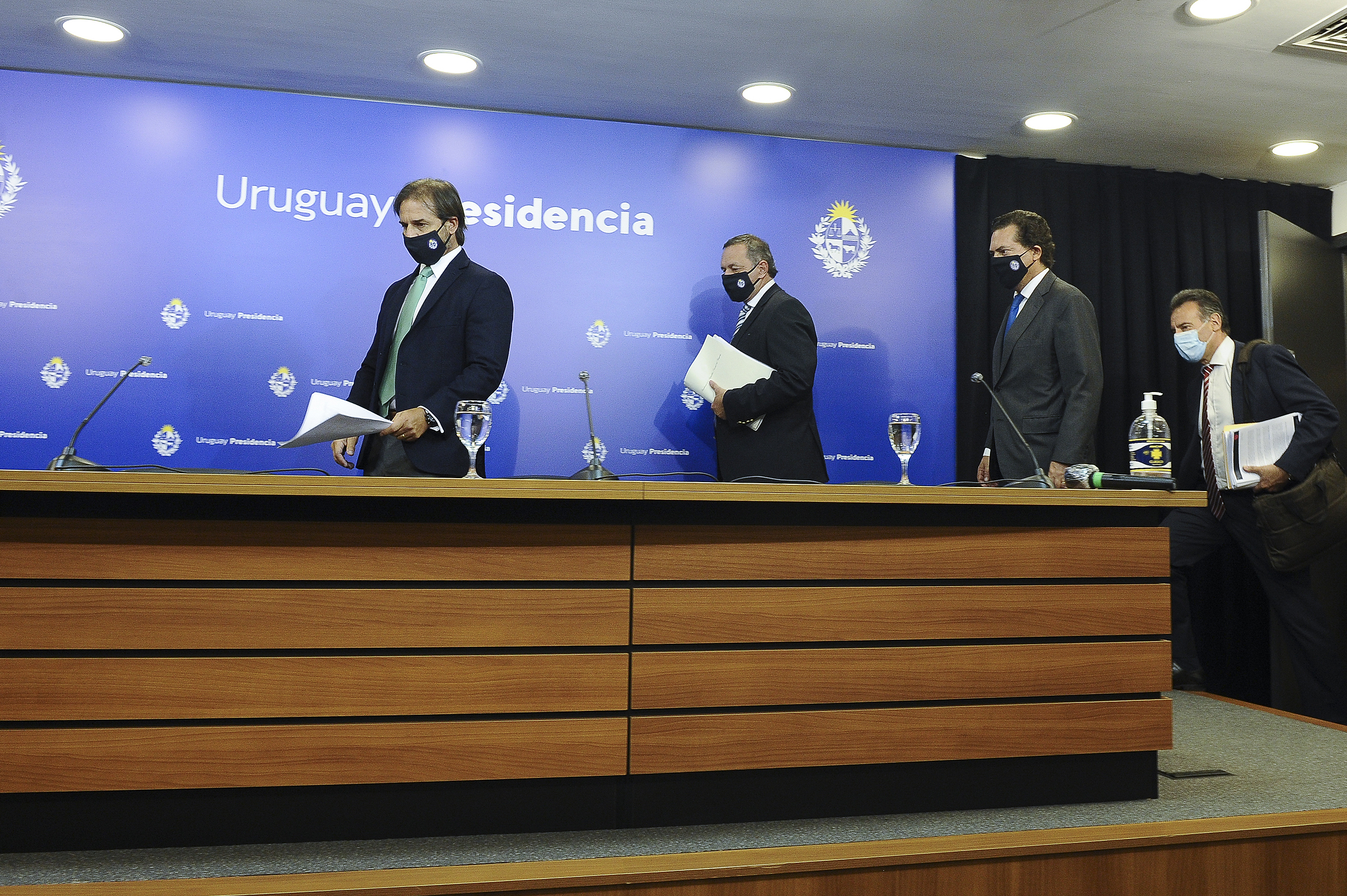 Presidente de la República, Luis Lacalle Pou, encabezó conferencia de prensa en Torre Ejecutiva