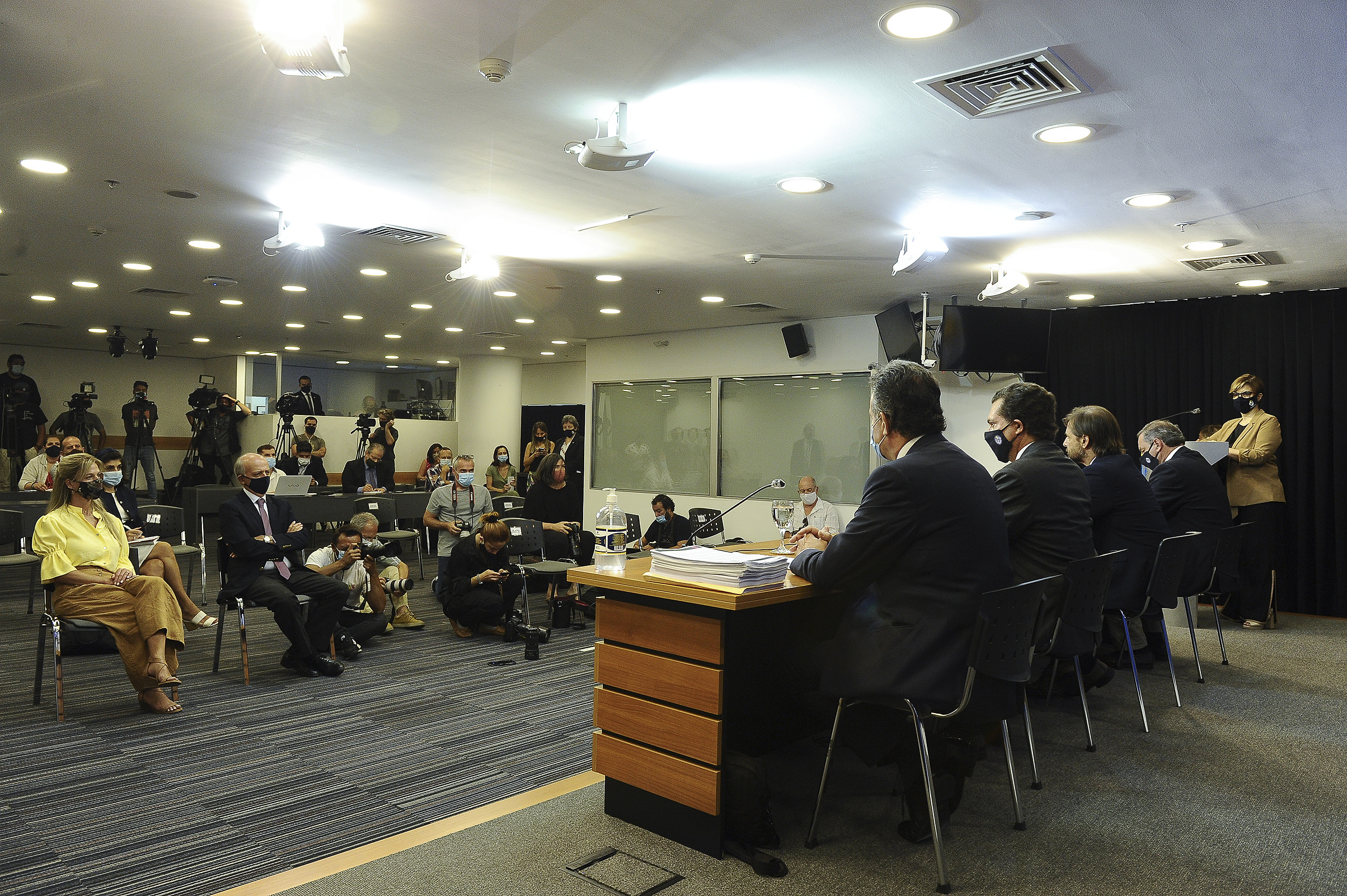 Presidente de la República, Luis Lacalle Pou, encabezó conferencia de prensa en Torre Ejecutiva