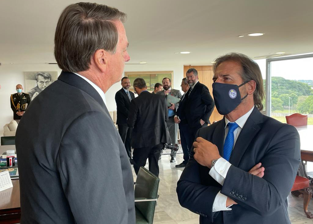 Presidentes Luis Lacalle Pou y Jair Bolsonaro