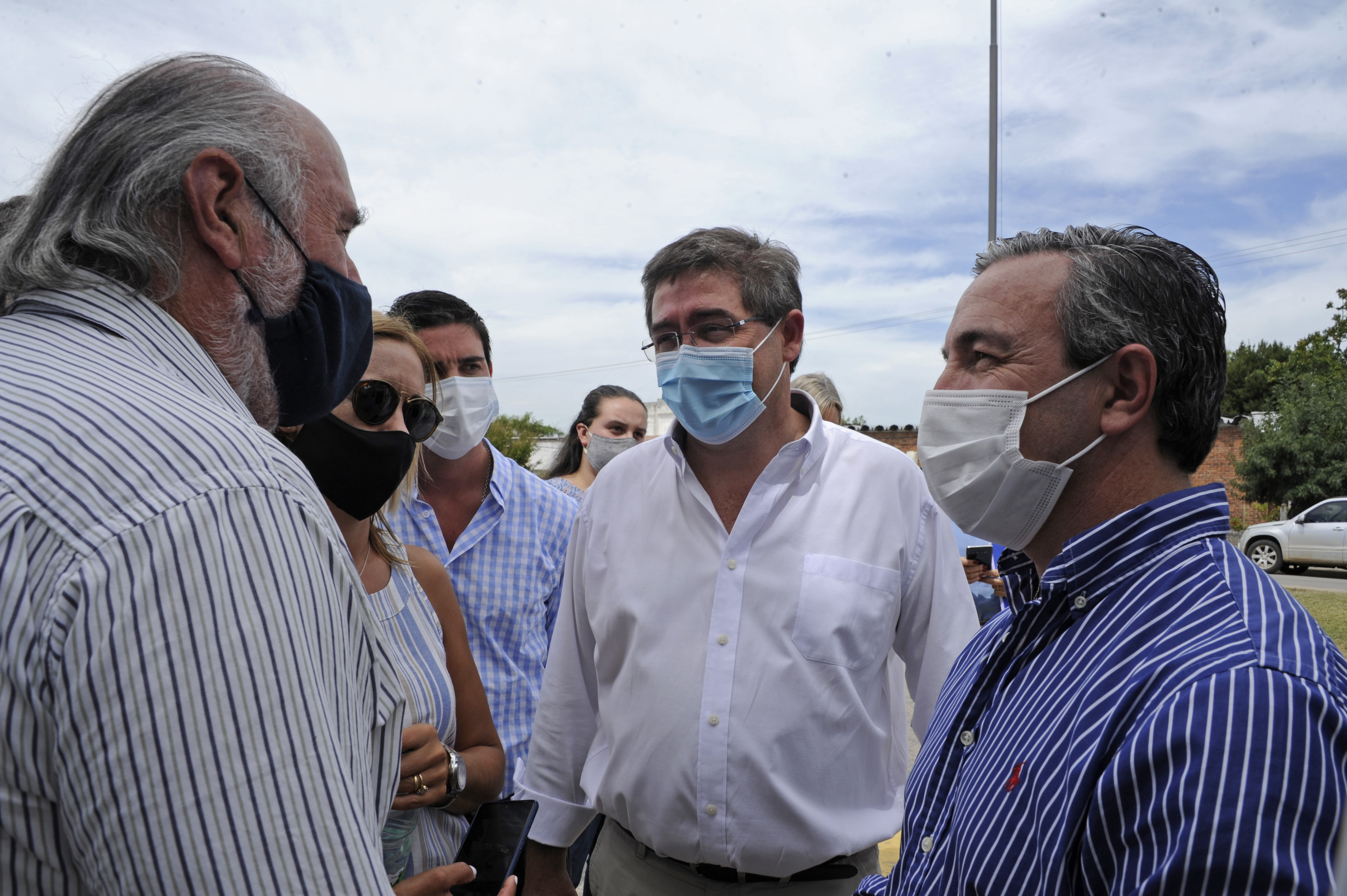 Acto de entrega de ambulancia
